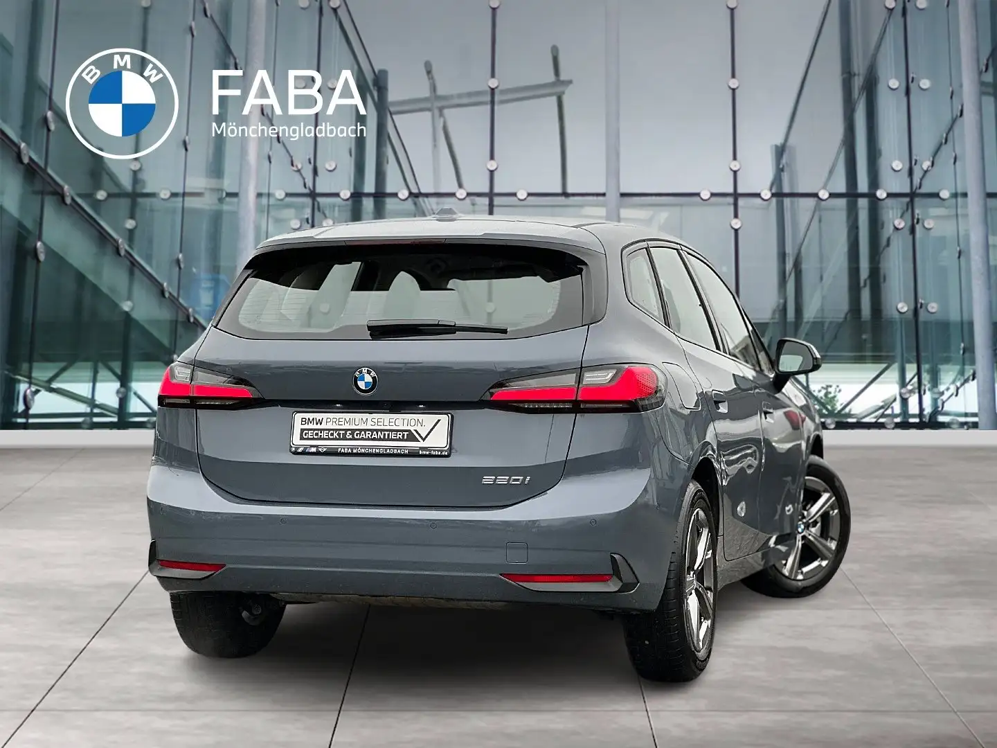 BMW 220 i Active Tourer DAB LED Komfortzg. Shz Grau - 2