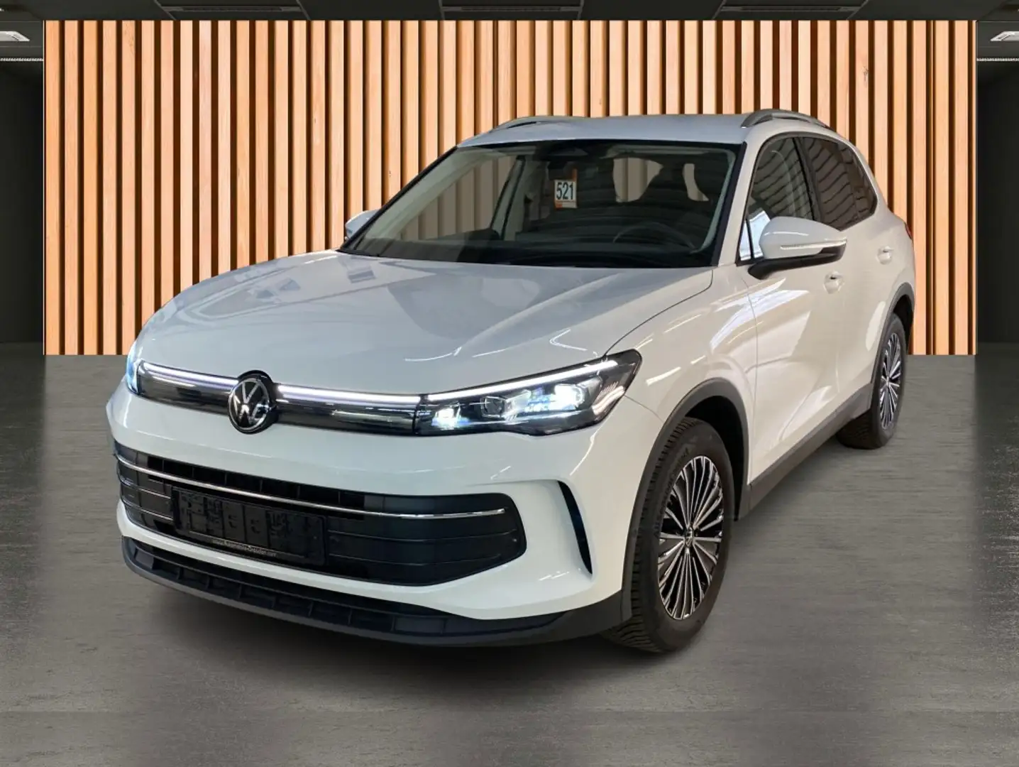 Volkswagen Tiguan 1.5 eTSI Life*LED+*Navi*Akustikglas Weiß - 2