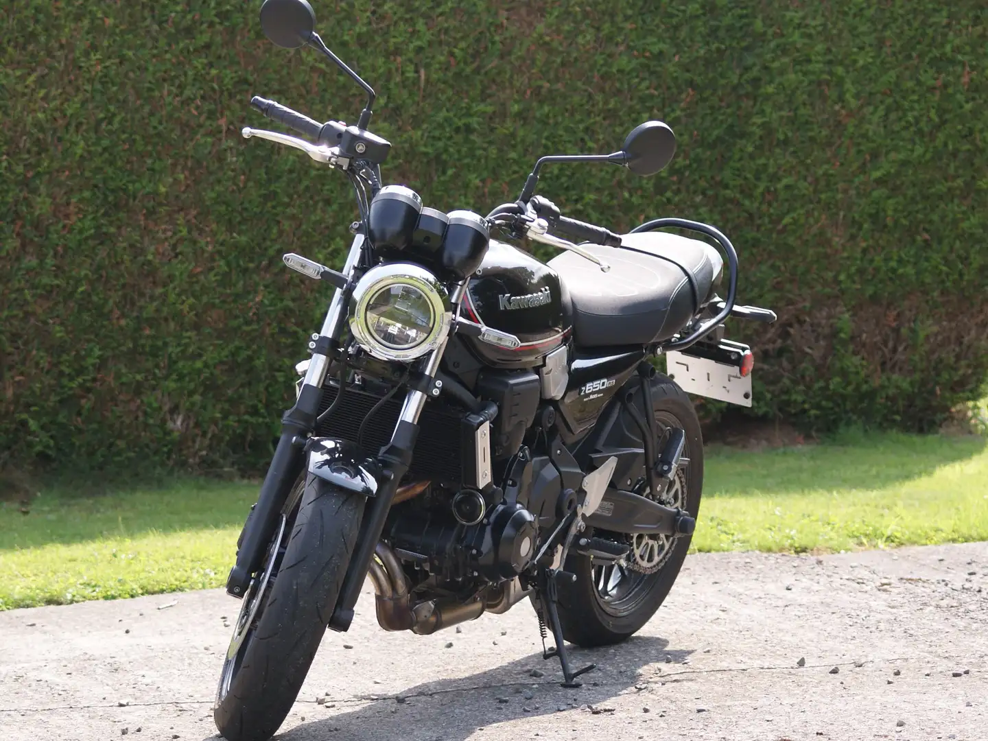 Kawasaki Z 650 RS Noir - 1