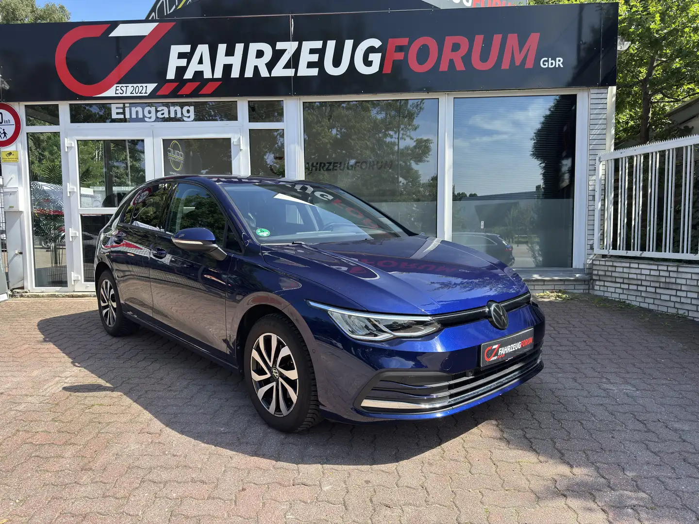 Volkswagen Golf Active Comfort IQ.DRIVE LED*Standheizung Bleu - 2