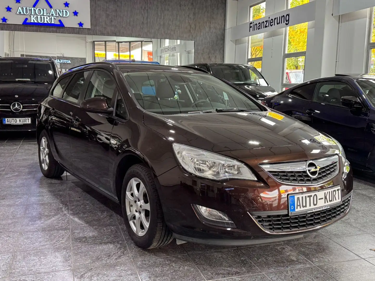 Opel Astra 1,4 Turbo*Sports Tourer**AHK*Tüv Neu*2.Hd Braun - 1