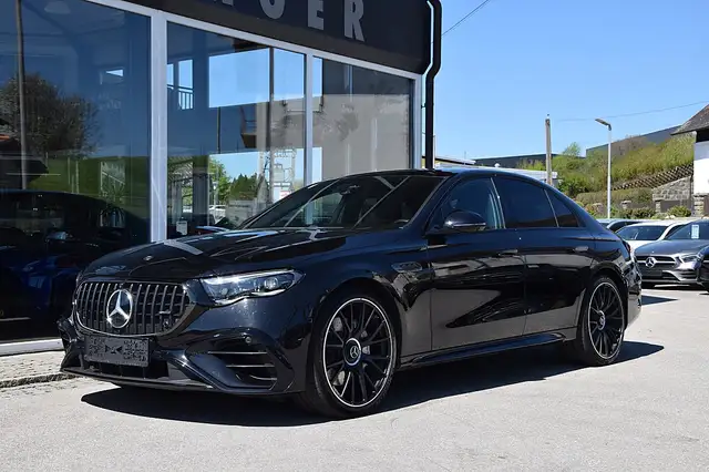 Mercedes-Benz E 53 AMG PHEV 4Matic 21,2kWh Aut. *AMG Night-Paket Exter... Ansicht 2