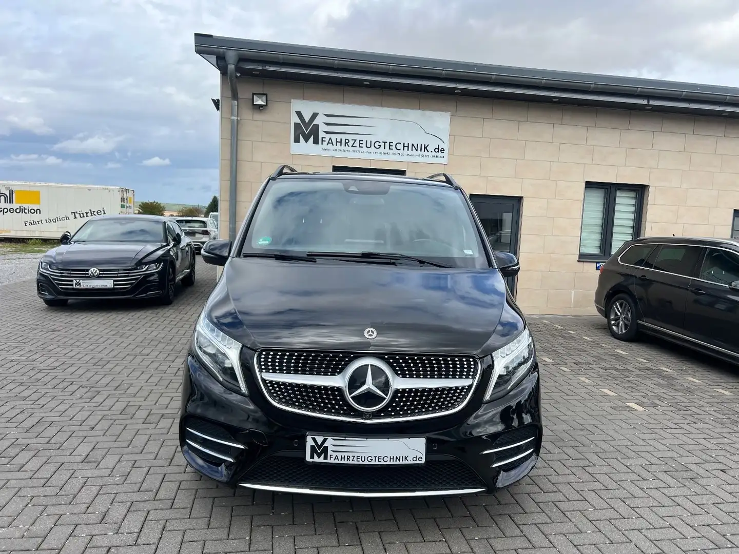 Mercedes-Benz V 250 EDITION AMG* 360°*AHK*Standh*LED*Leder Schwarz - 2