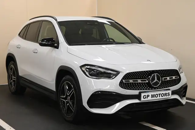 Mercedes-Benz GLA 250 GLA 250 e hybrid EQ Premium Night Pack