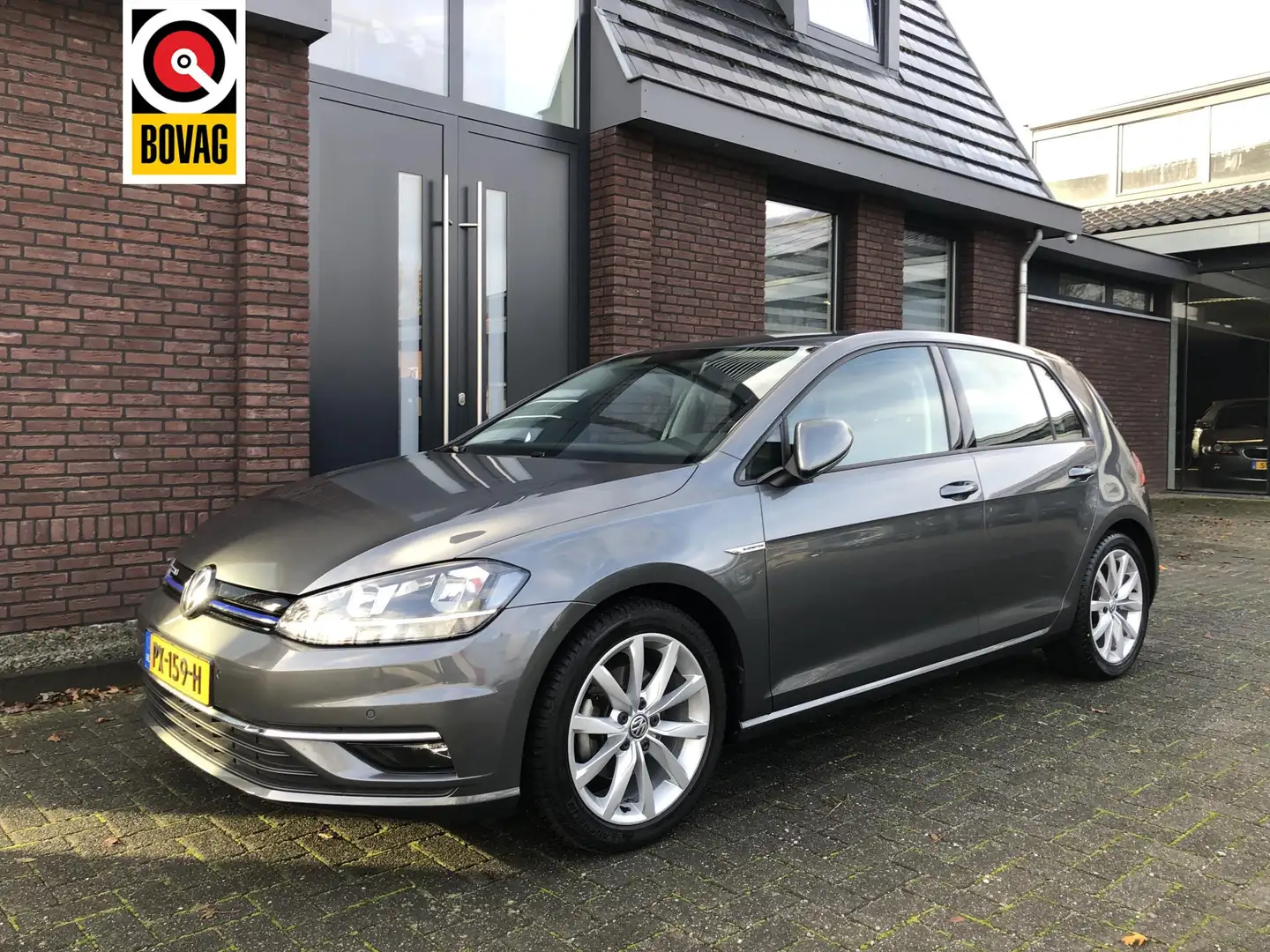 Volkswagen Golf 1.5 TSI Highline 130PK LED | NAV | ADAPTIVE CRUISE Gris - 1