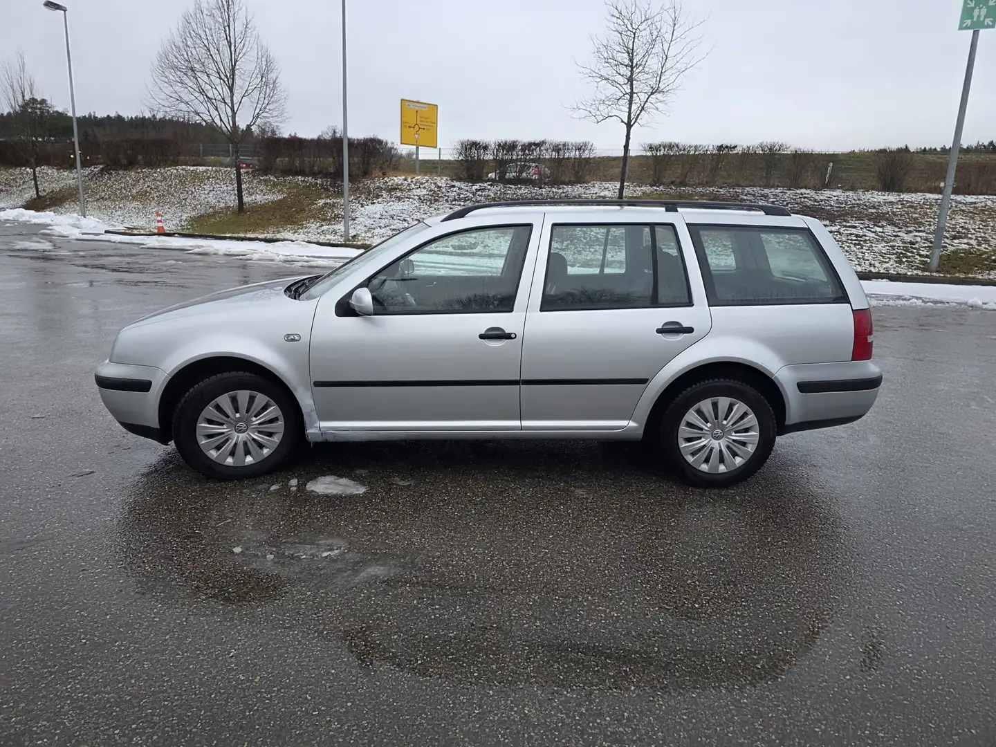 Volkswagen Golf Variant Golf IV Variant Diesel 1.9 TDI Comfortline Silber - 1