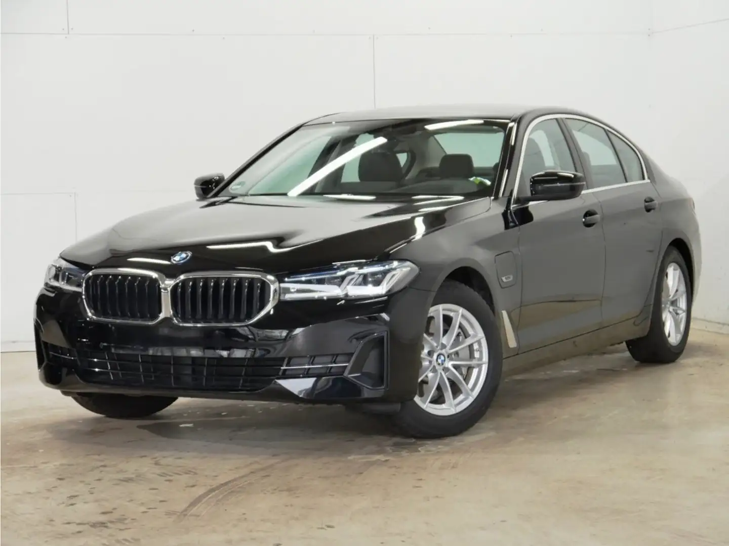 BMW 530 530e Sport TV HUD Laser RFK Sound Display Key Grau - 1