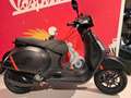 Vespa GTS Super Sport 125 Nero - thumbnail 1