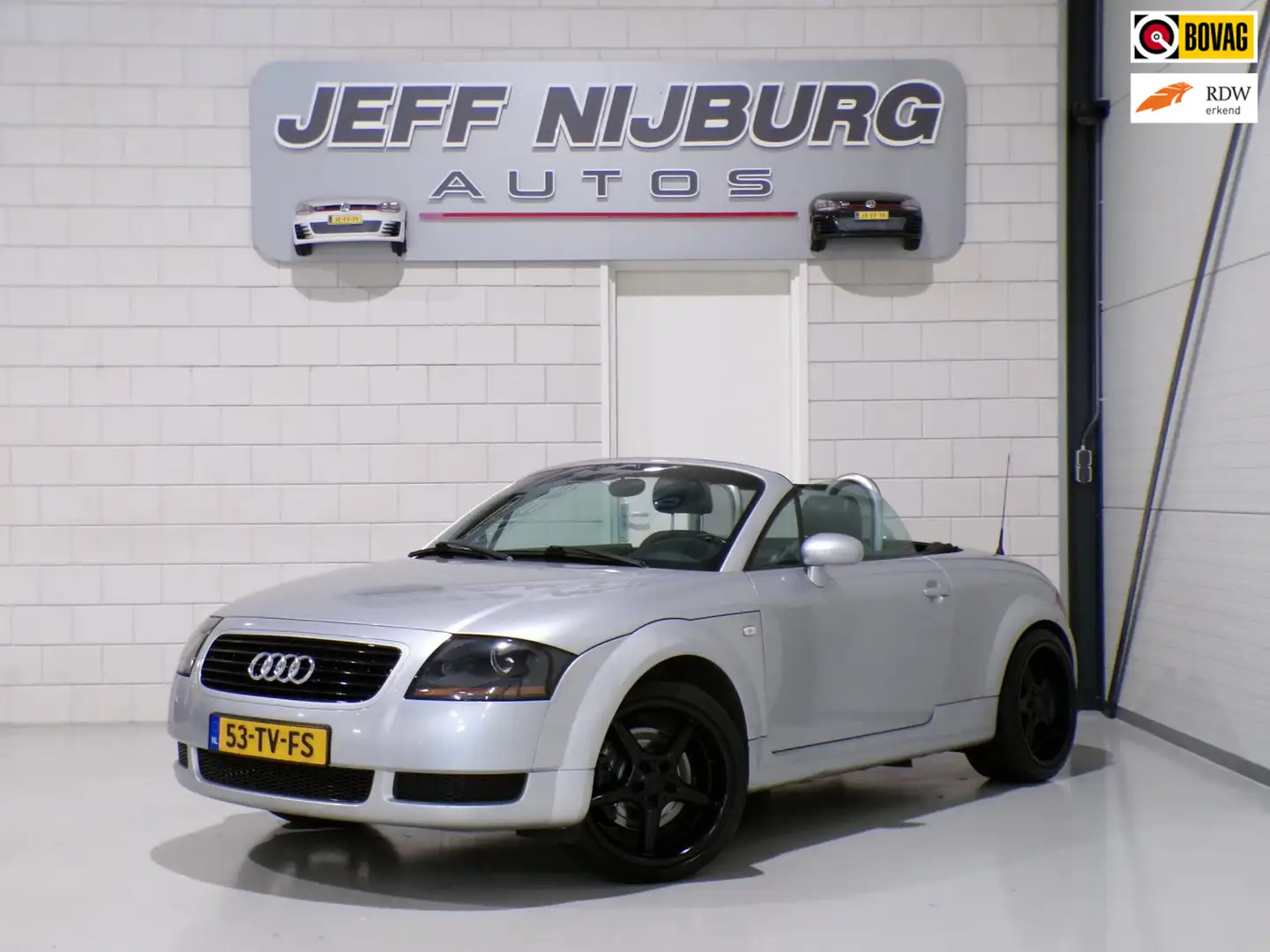 Audi TT Roadster 1.8 5V Turbo 180PK Bluetooth Leer Stoelve Grijs - 1