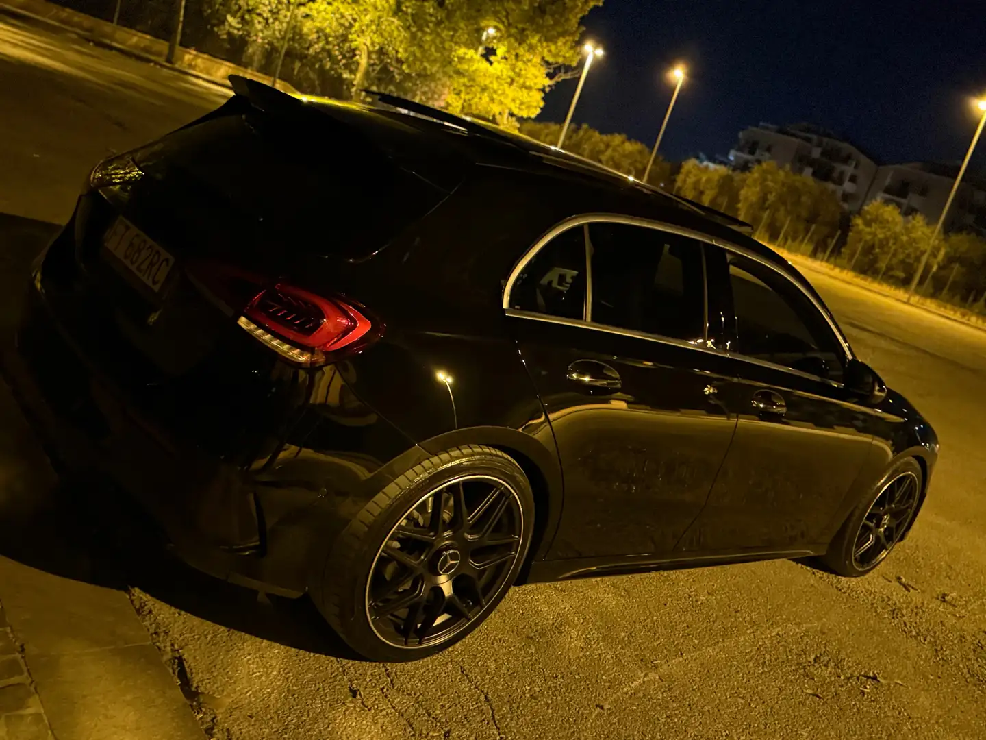 Mercedes-Benz A 220 d Premium Plus 4matic auto - 2
