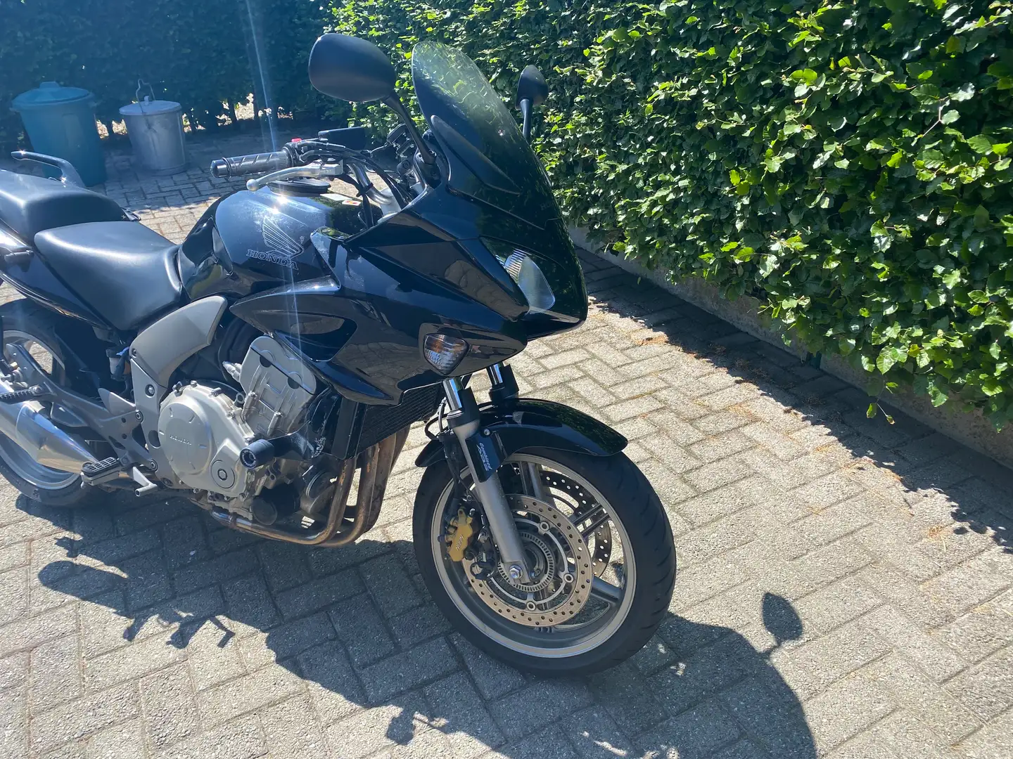 Honda CBF 1000 Чорний - 2