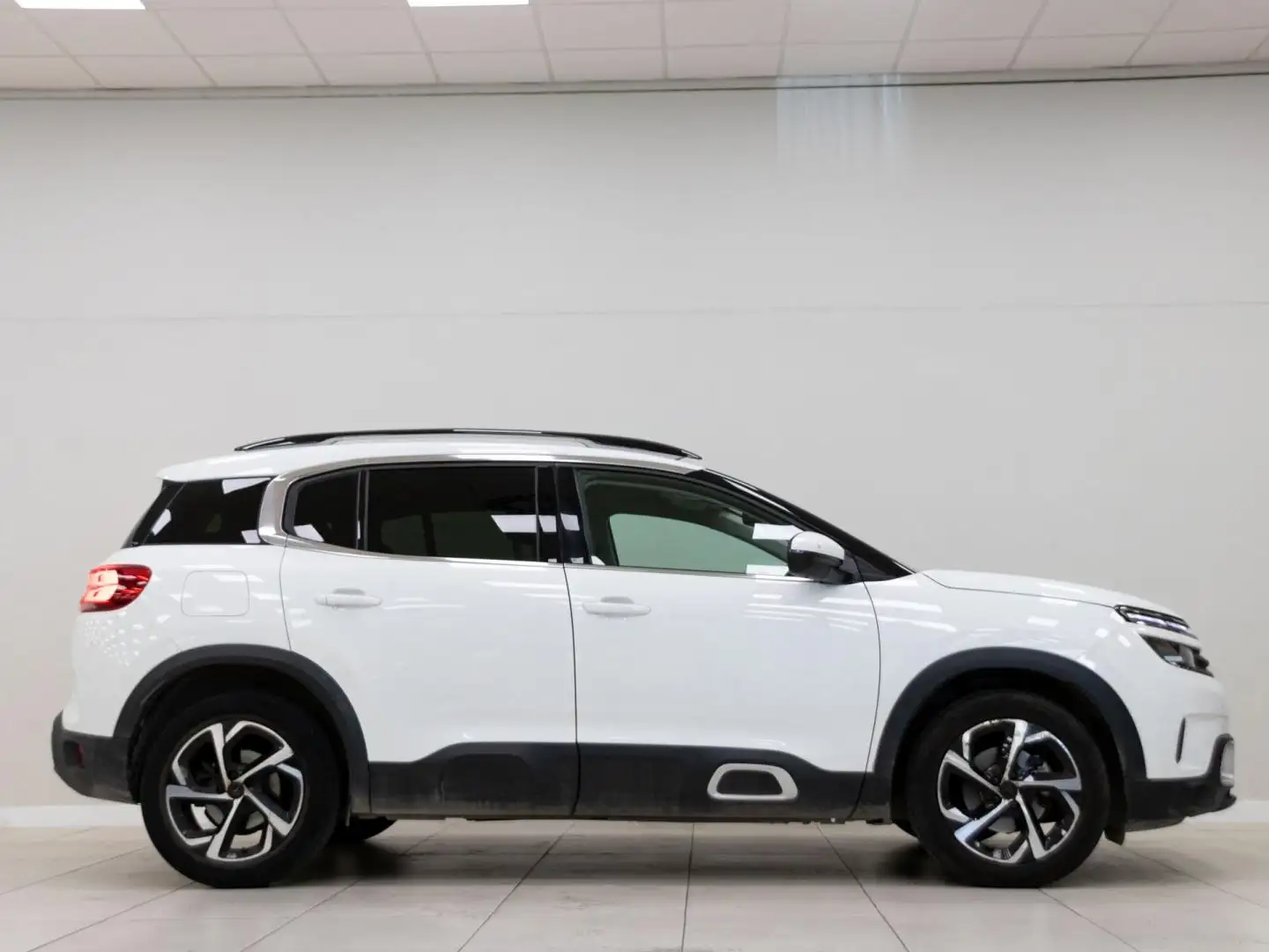 Citroen C5 Aircross PureTech S&S Feel 130 Blanco - 2