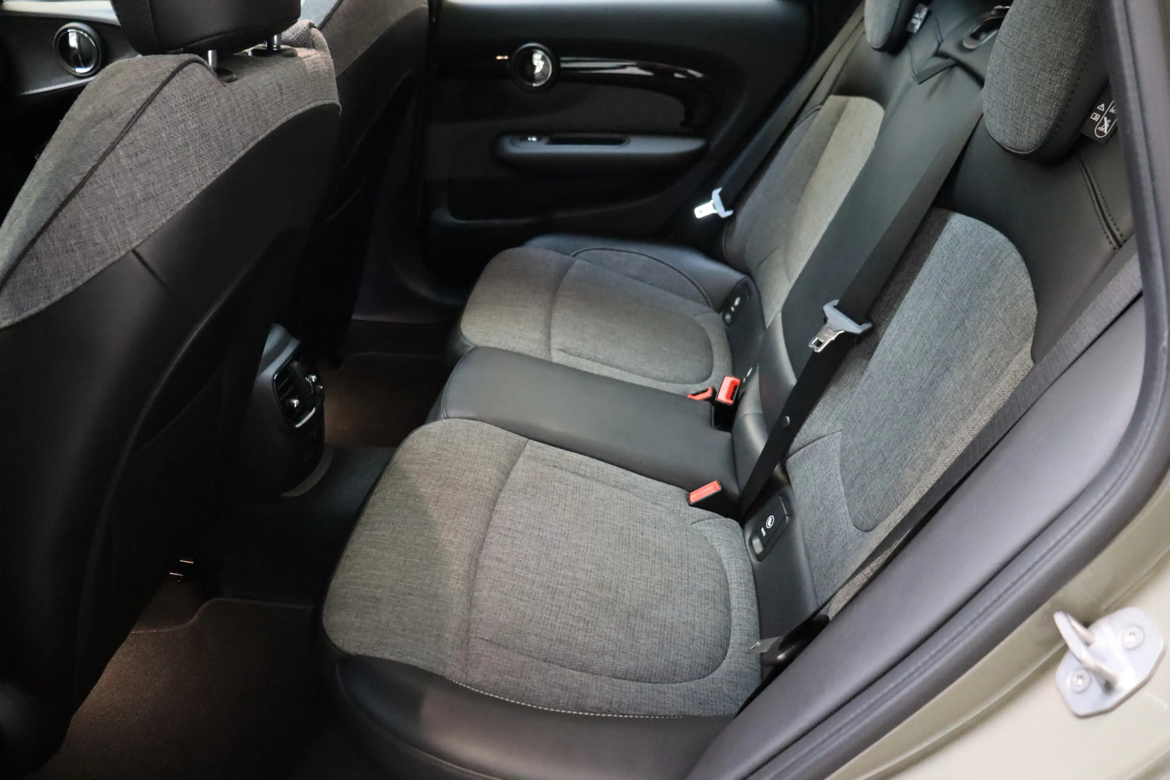 MINI Cooper Clubman Salt Business Automaat / Navigatiesysteem / Panora — photo 15