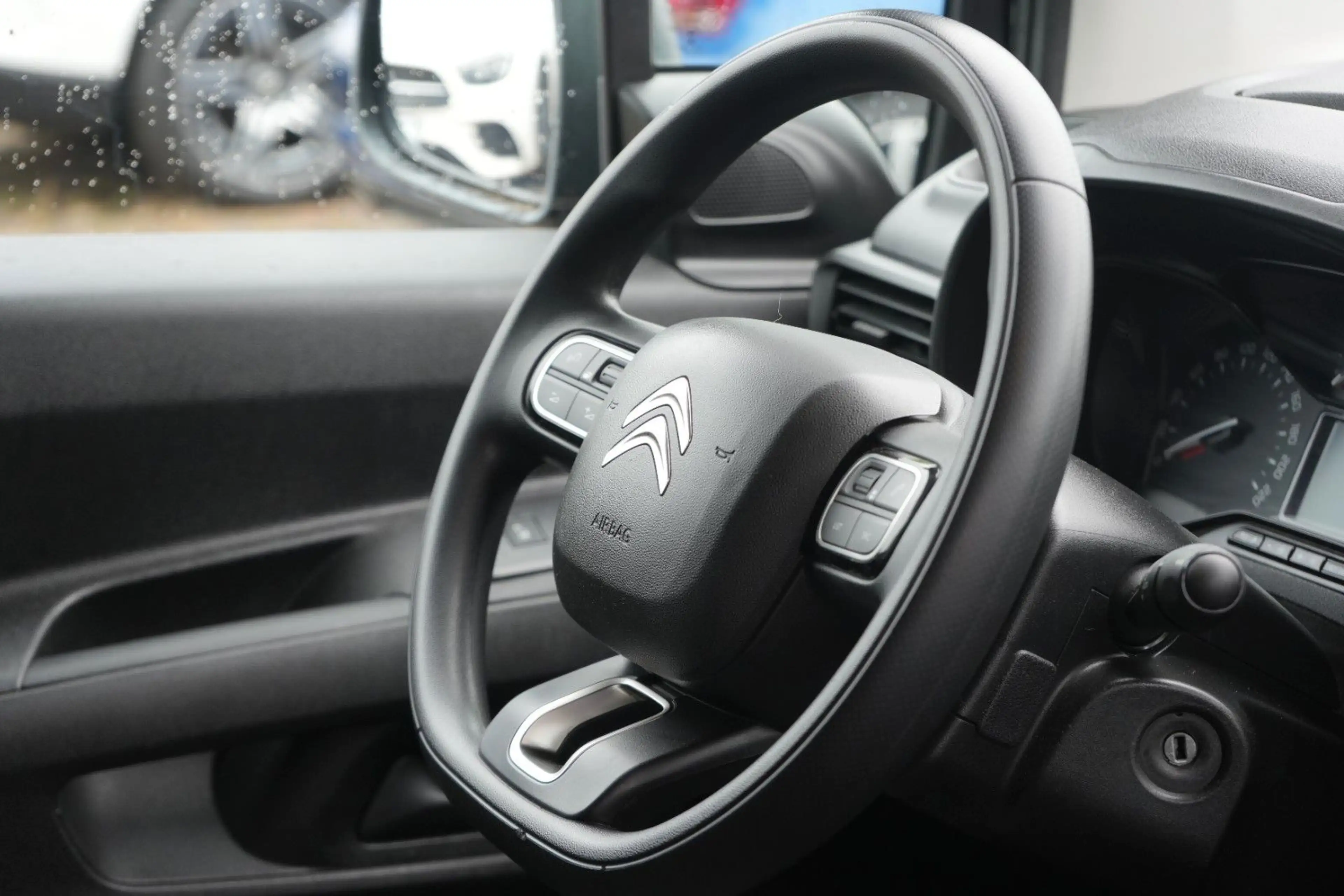 Citroen Berlingo 1.6 HDi 100 Kasten Club *KLIMA|KAMERA* — photo 12