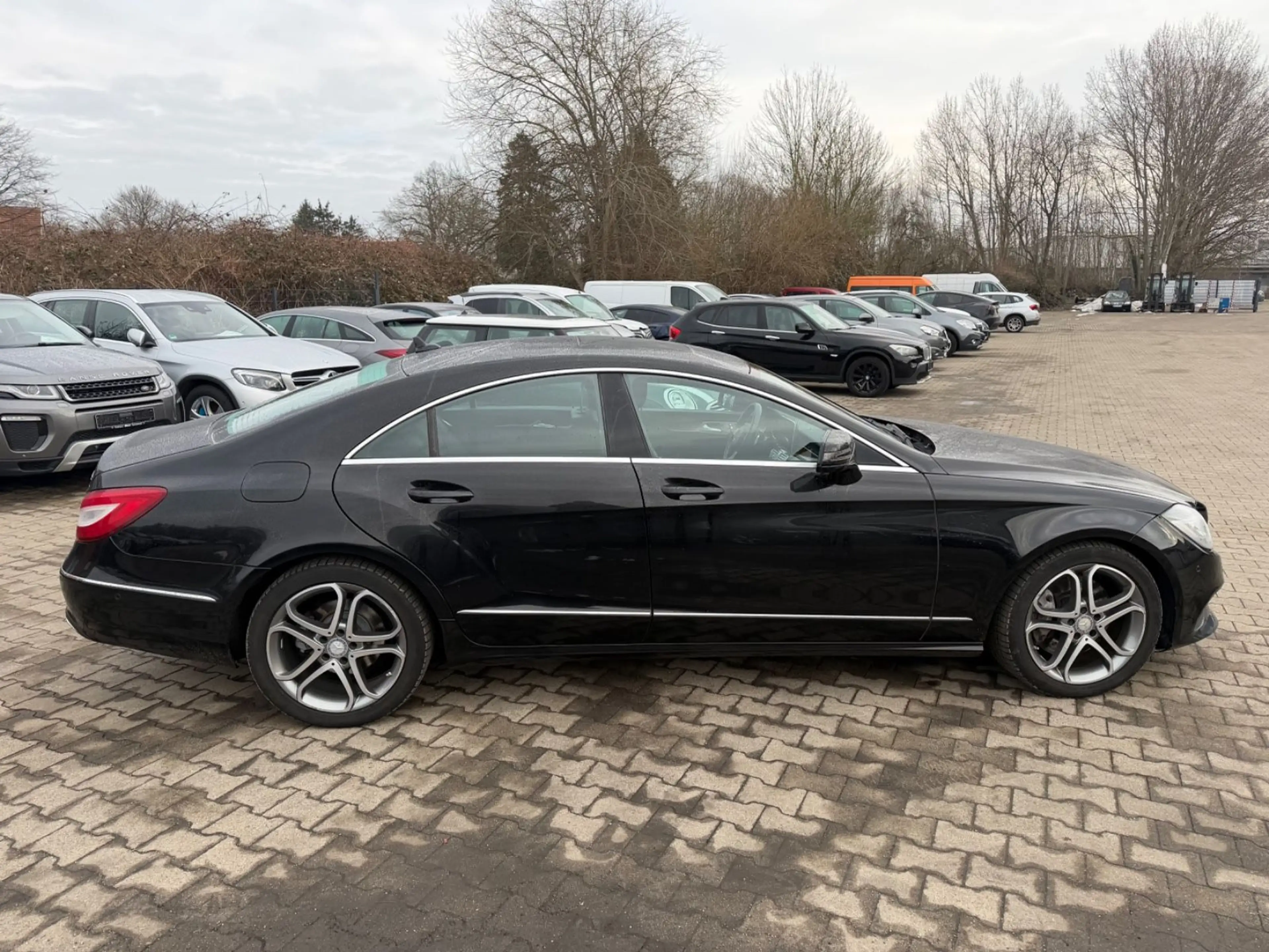 Mercedes-Benz CLS 350 BlueTec/EURO6/LED/NAVI/TEMPOMAT — photo 4