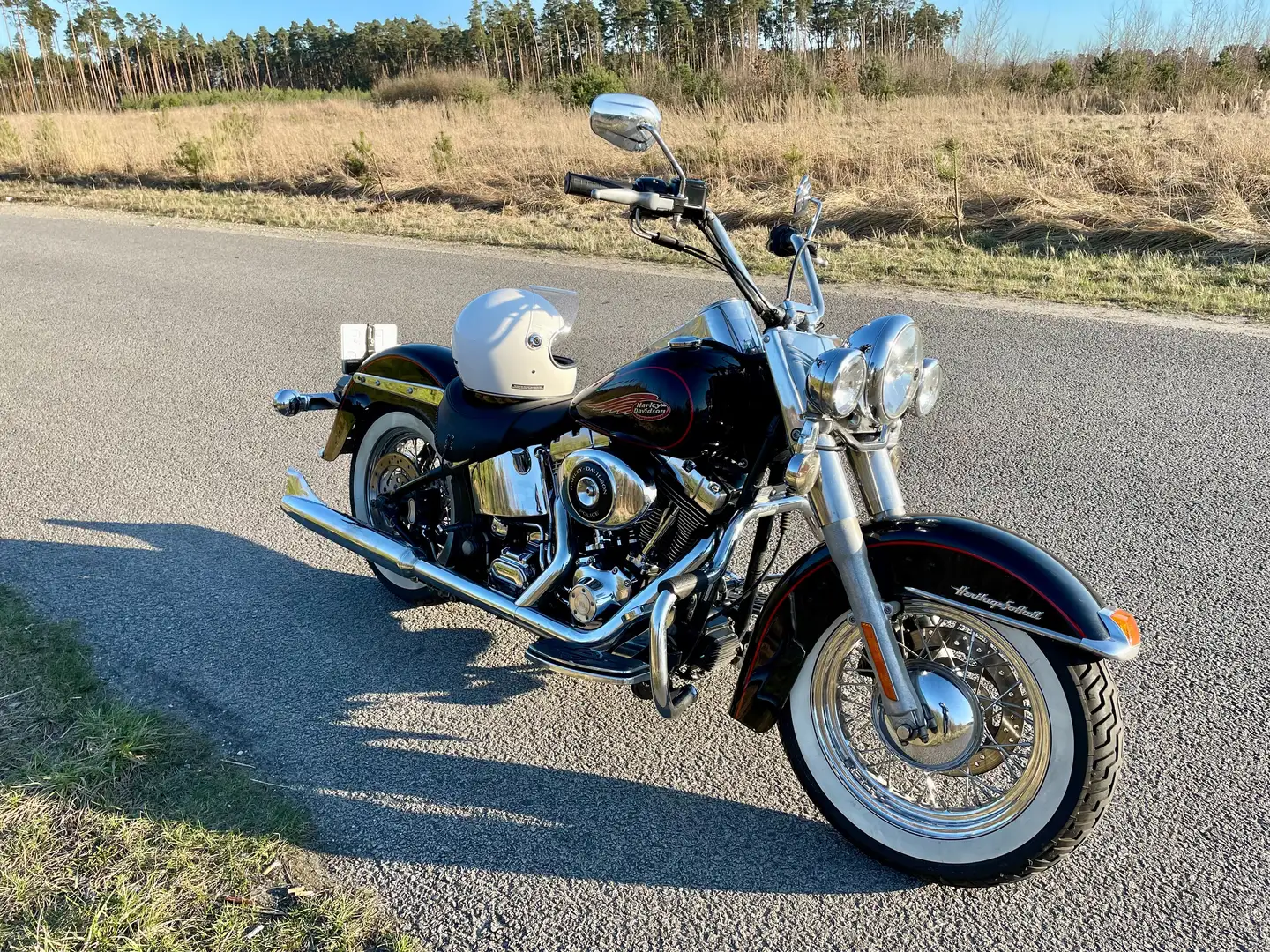 Harley-Davidson Heritage Softail Schwarz - 2