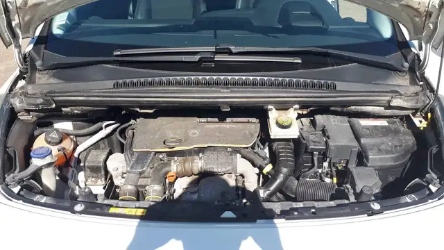 Peugeot 3008 view 15