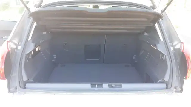 Peugeot 3008 view 14
