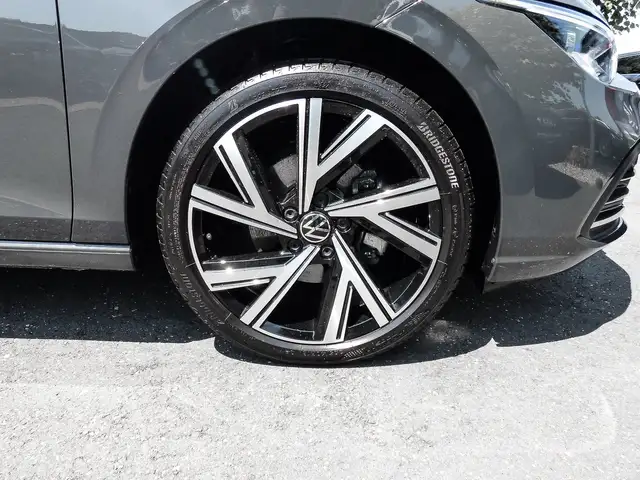 Volkswagen Golf view 7