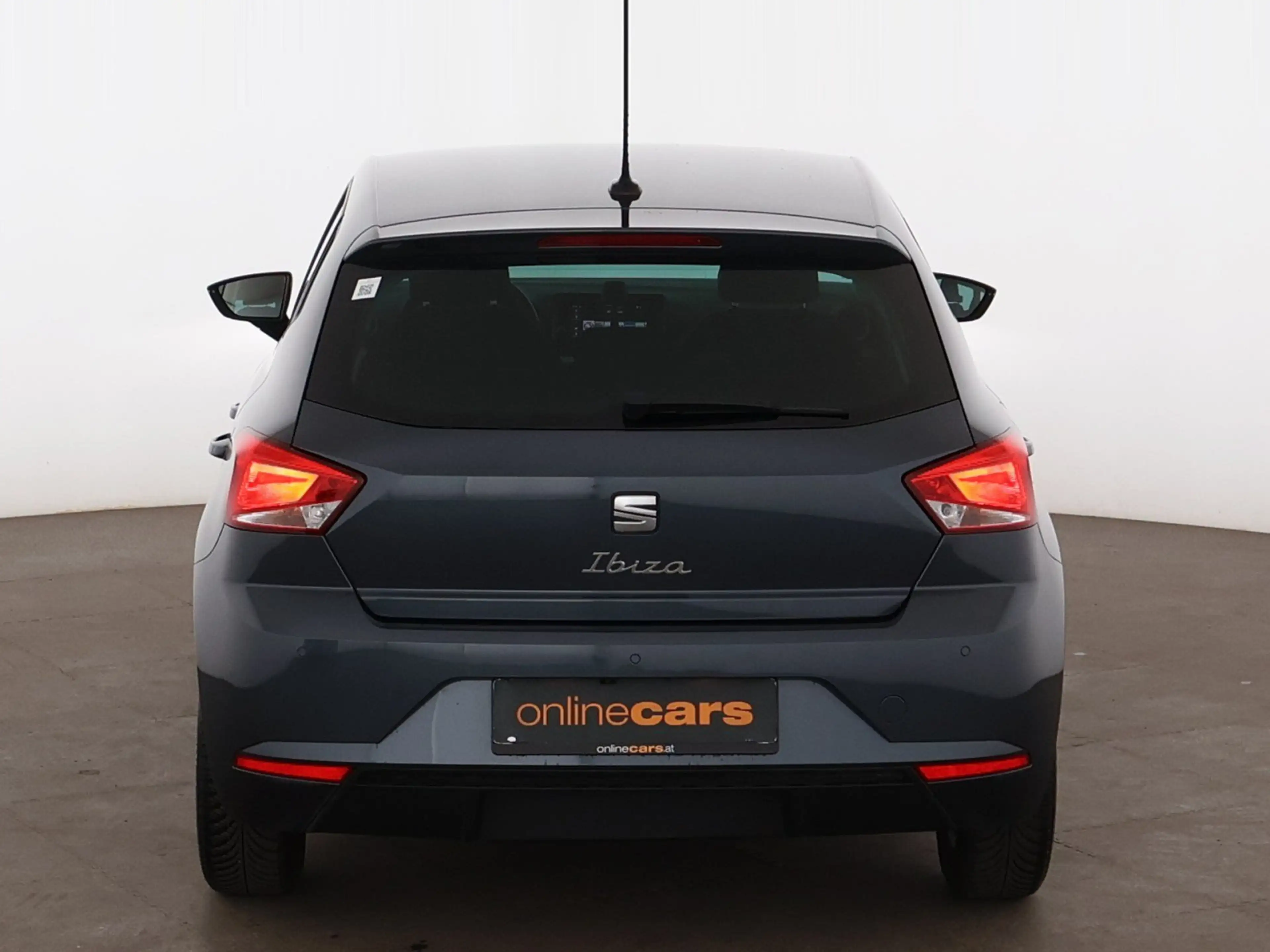SEAT Ibiza 1.0 TSI Style LED DIGITAL-TACHO R-CAM TEMP — photo 9