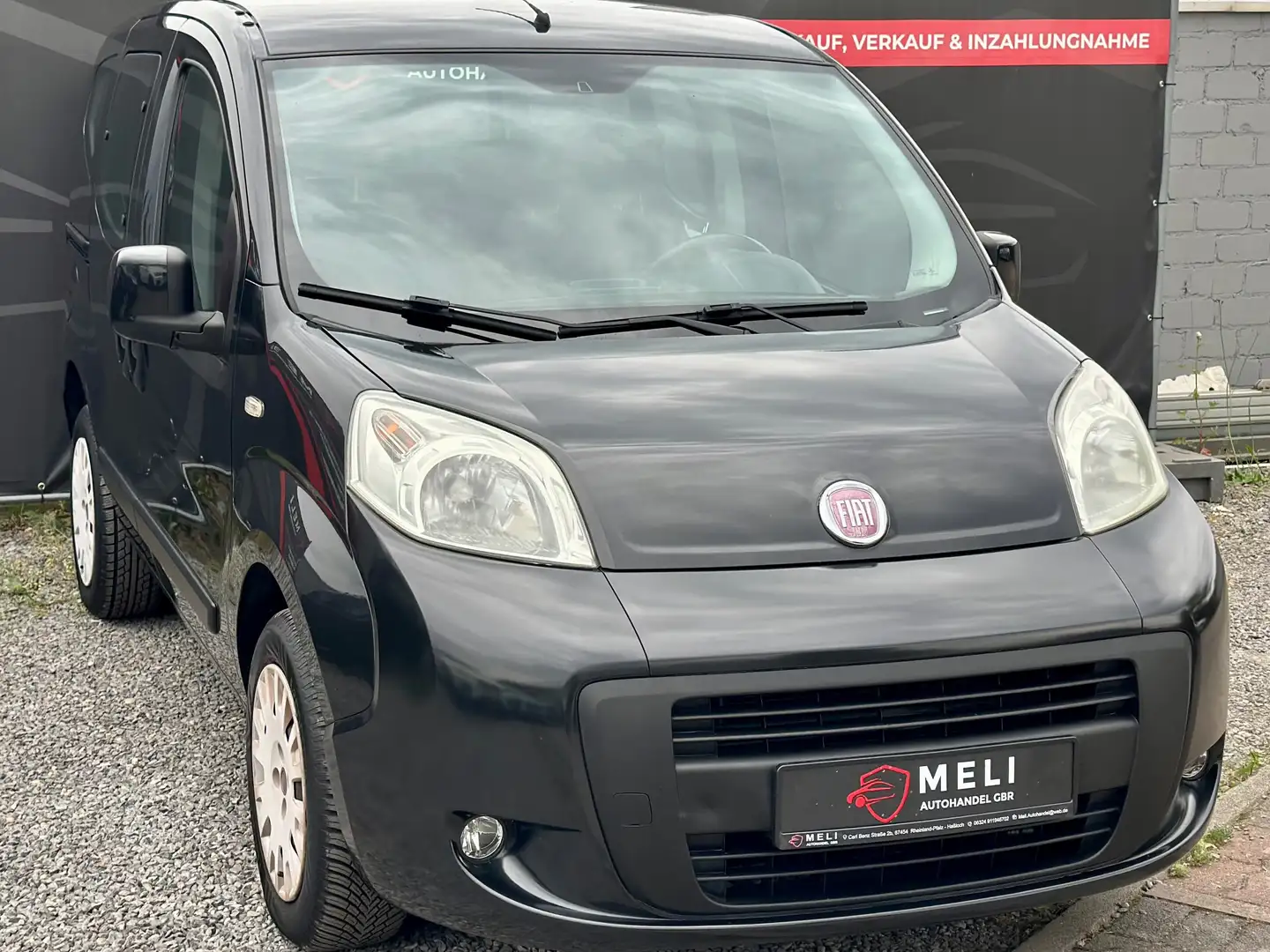 Fiat Qubo Dynamic Negro - 2