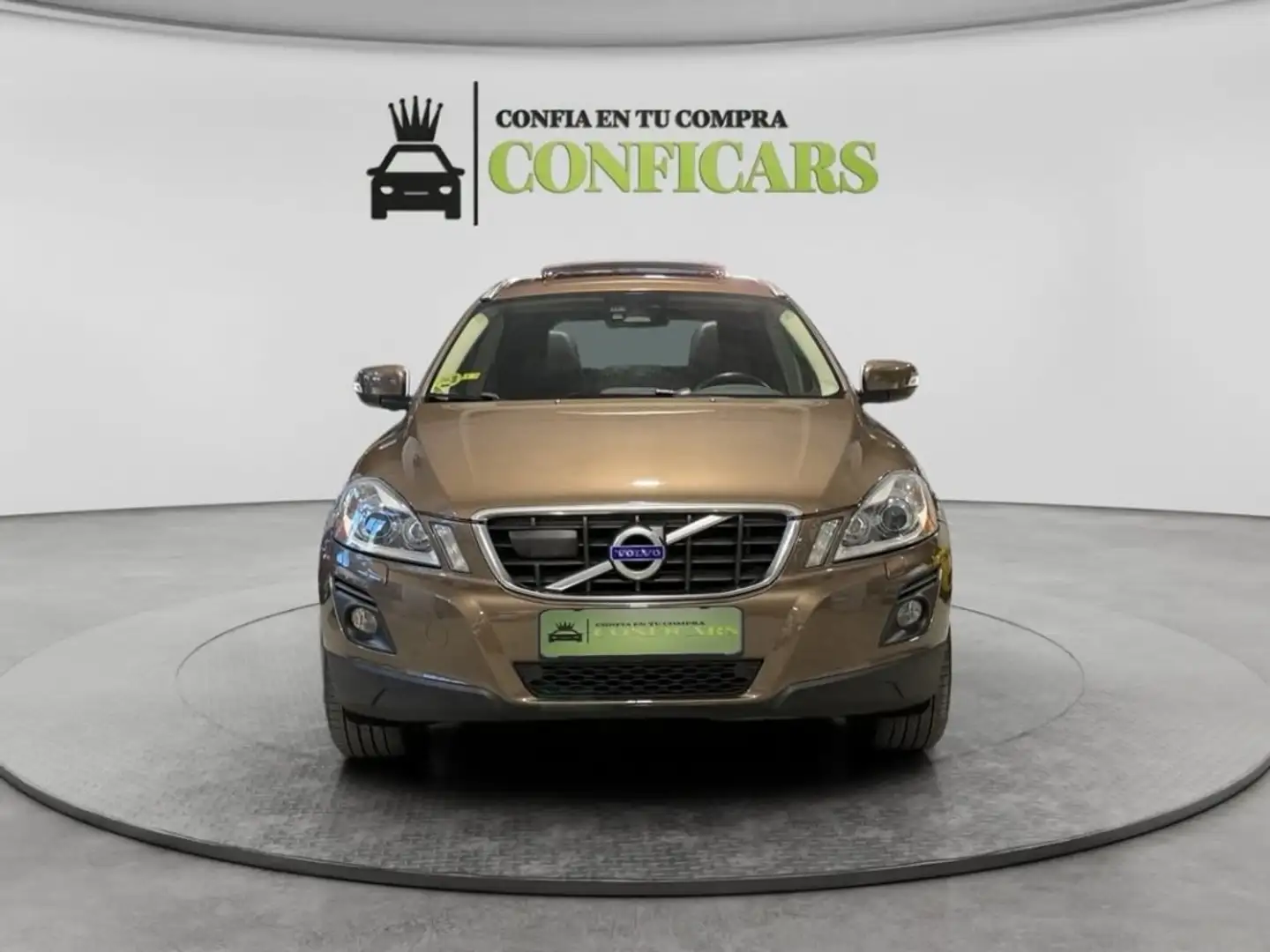 Volvo XC60 D5 Summum Aut. Braun - 2