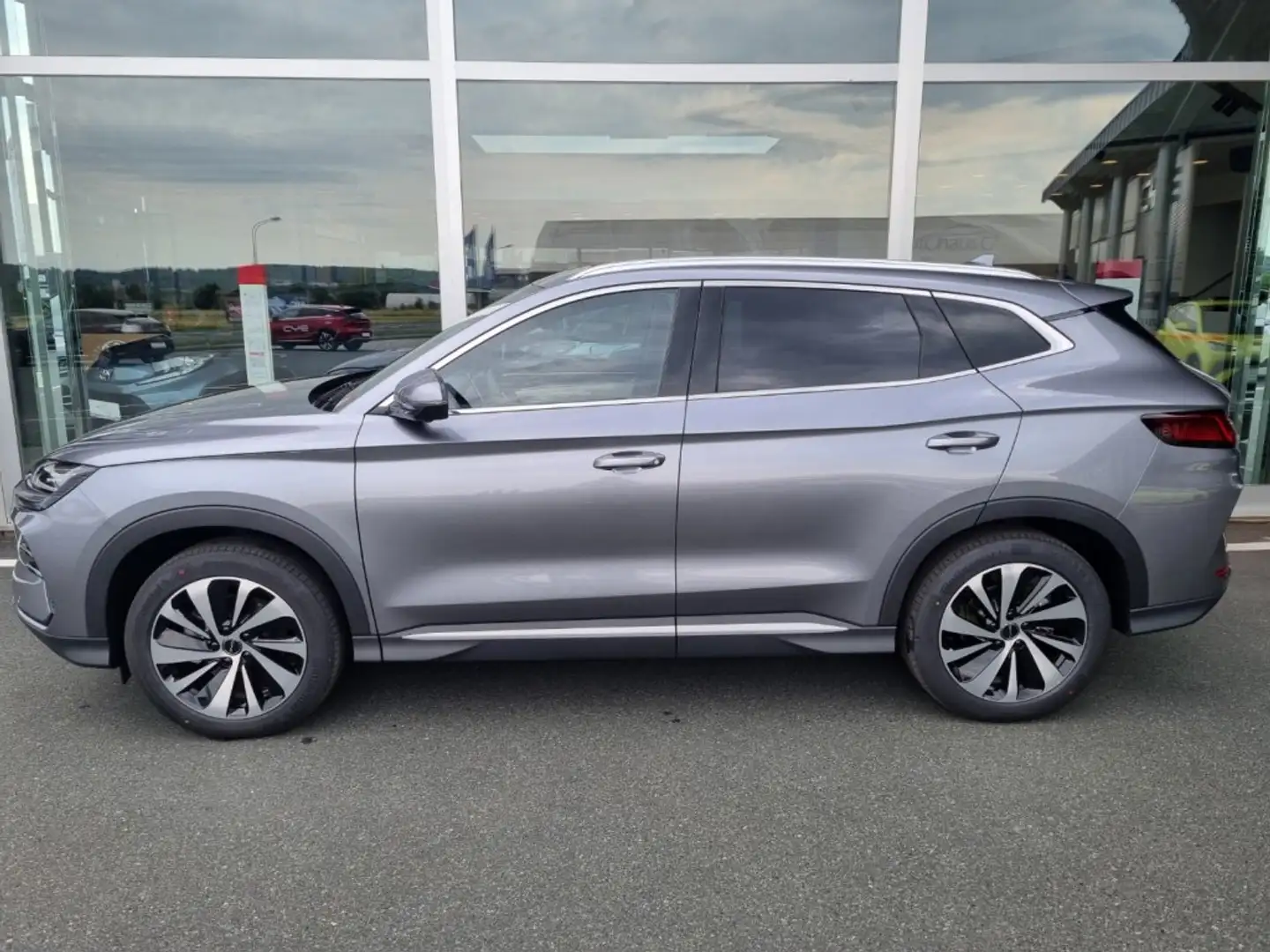 BYD Seal U Design *PROMPT VERFÜGBAR* Gris - 2