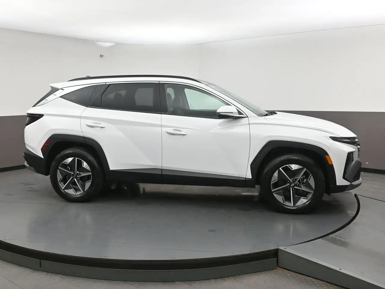 Hyundai TUCSON photo Hyundai TUCSON
