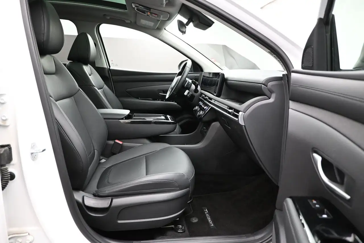 Hyundai TUCSON photo Hyundai TUCSON