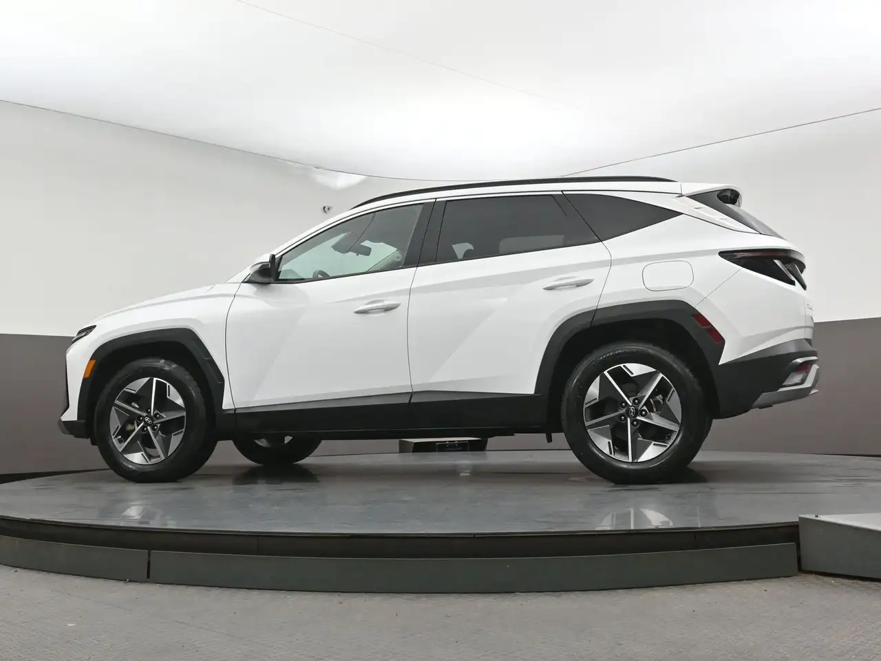 Hyundai TUCSON photo Hyundai TUCSON