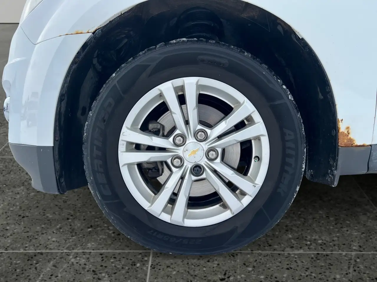 Chevrolet Equinox photo Chevrolet Equinox