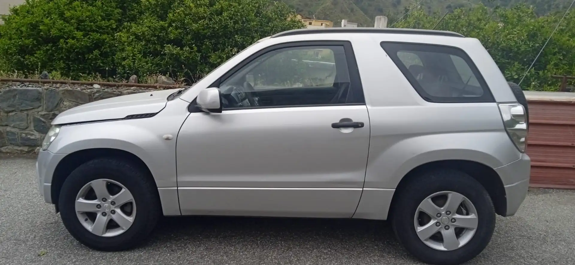 Suzuki Vitara 1.6benzina Argento - 2
