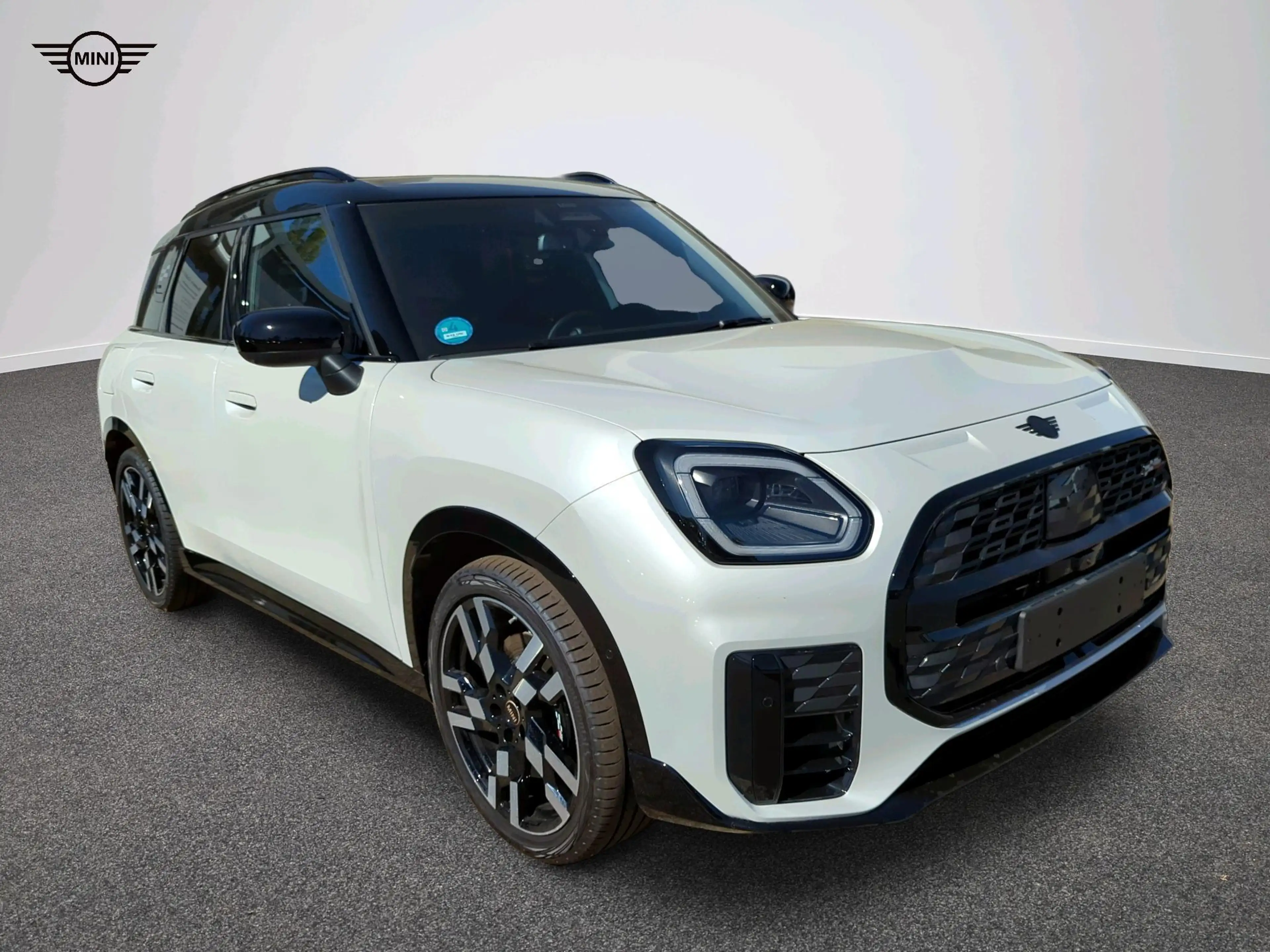 MINI Countryman S All4 John Cooper Works Trim — photo 13