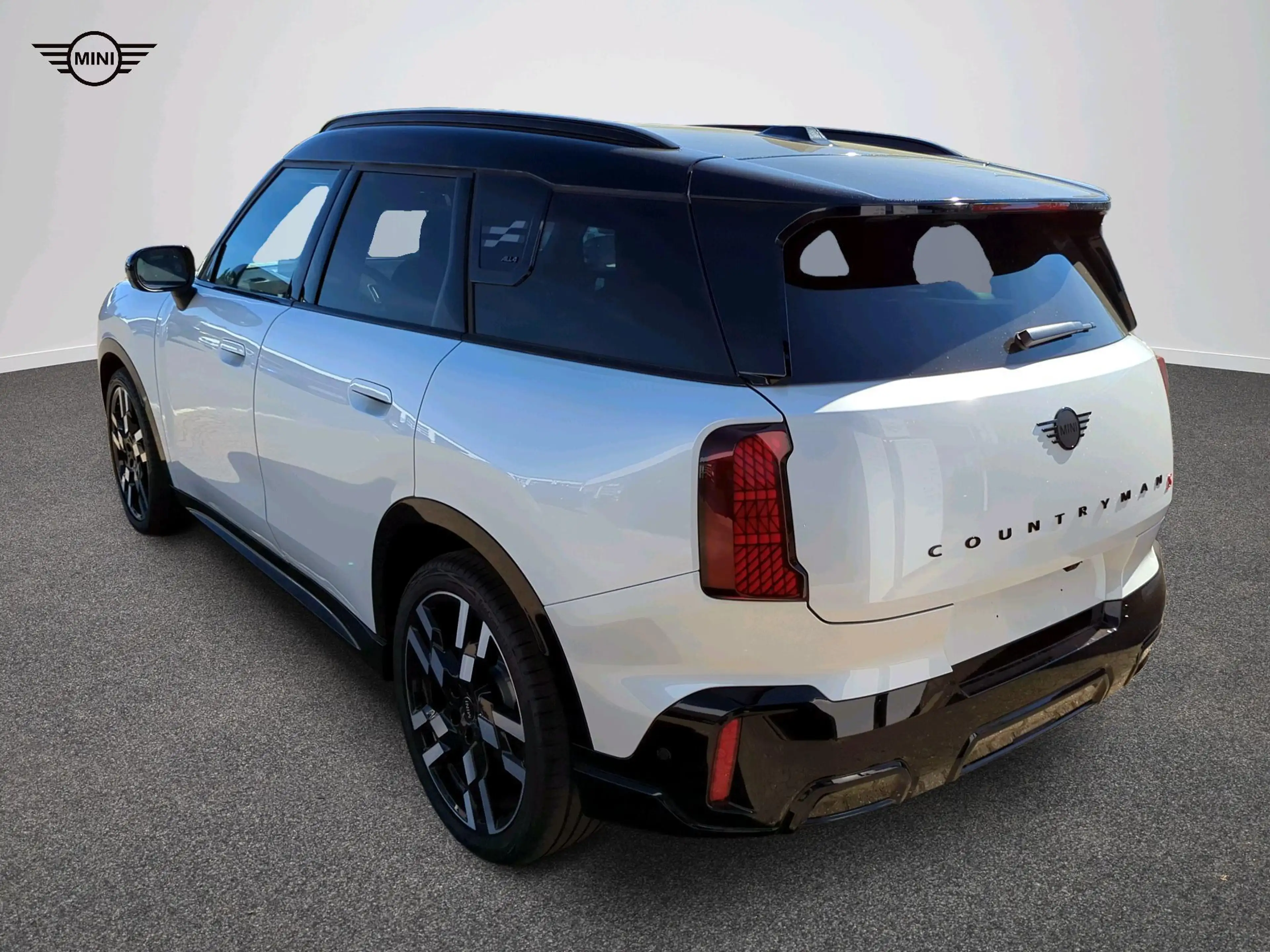 MINI Countryman S All4 John Cooper Works Trim — photo 6