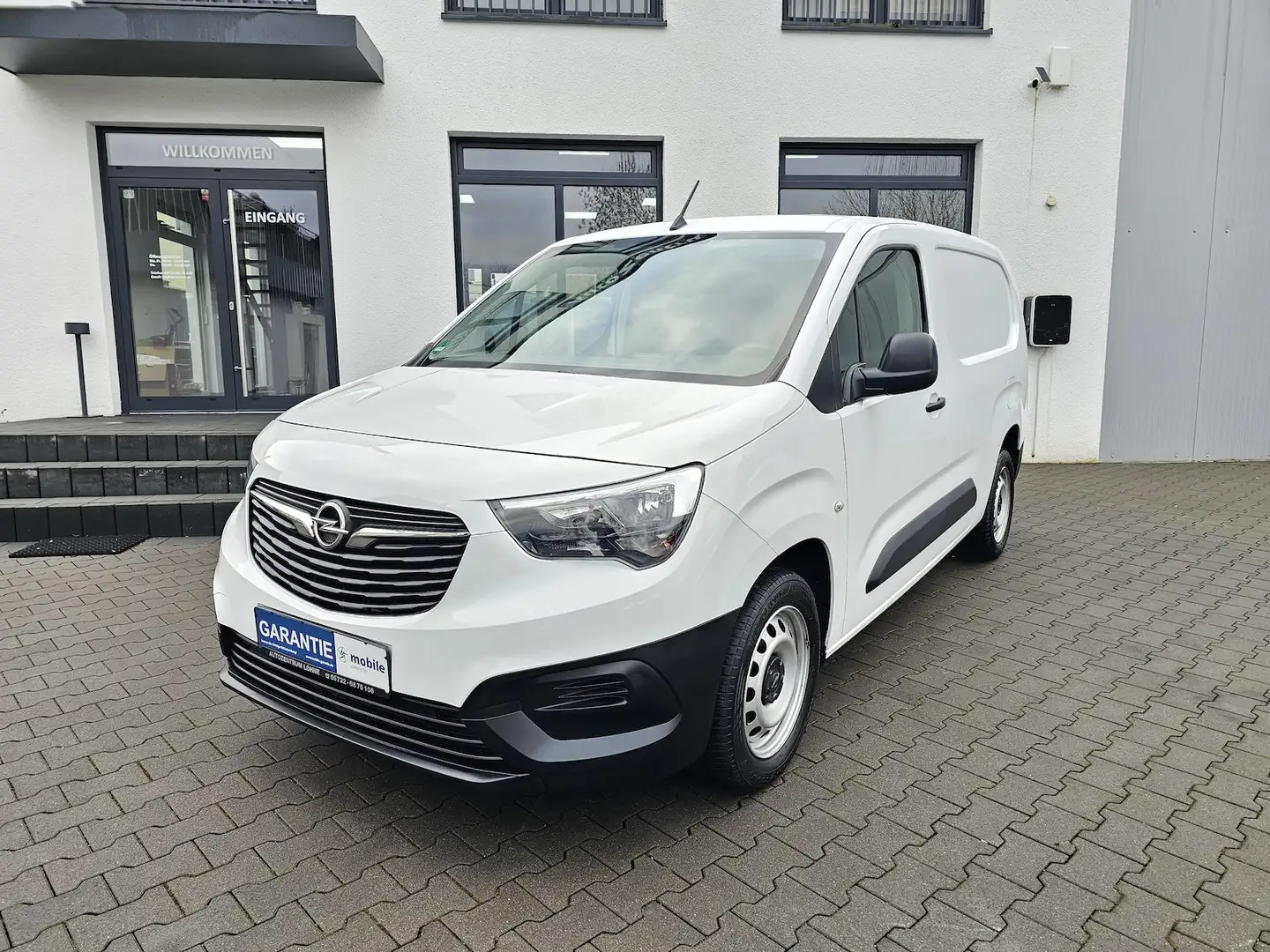 Opel Combo Cargo Selection Lang XL erhöhte Nutzlast Weiß - 1