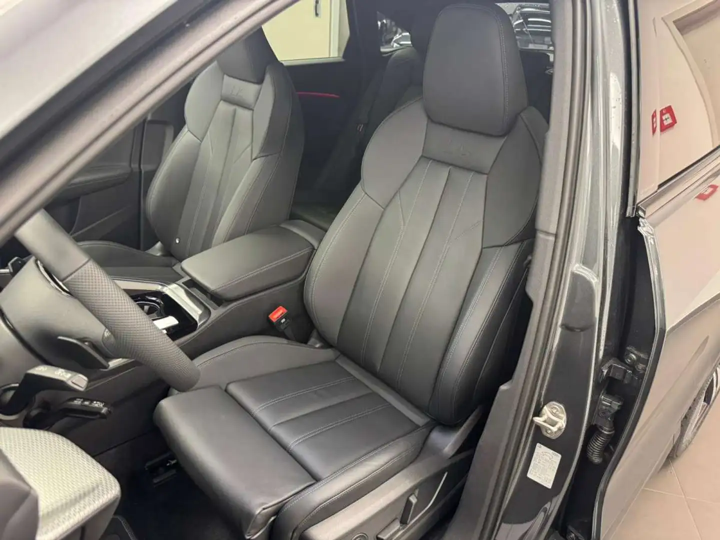 Audi Q5 Sportback TDI quattro 204ch S tronic Gris - 2