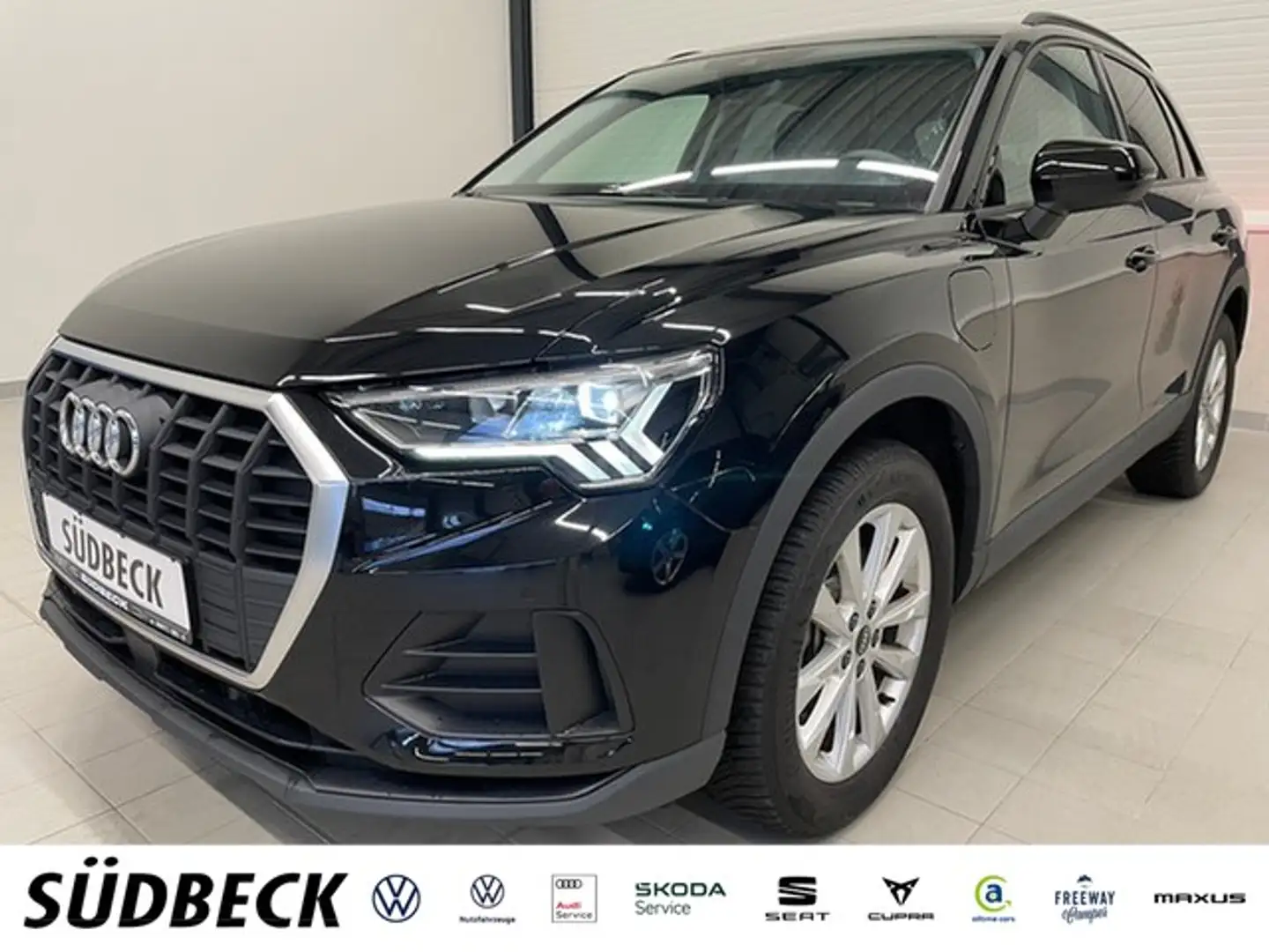 Audi Q3 45 TFSIe Plug-In-Hybrid LED+NAVI Schwarz - 1
