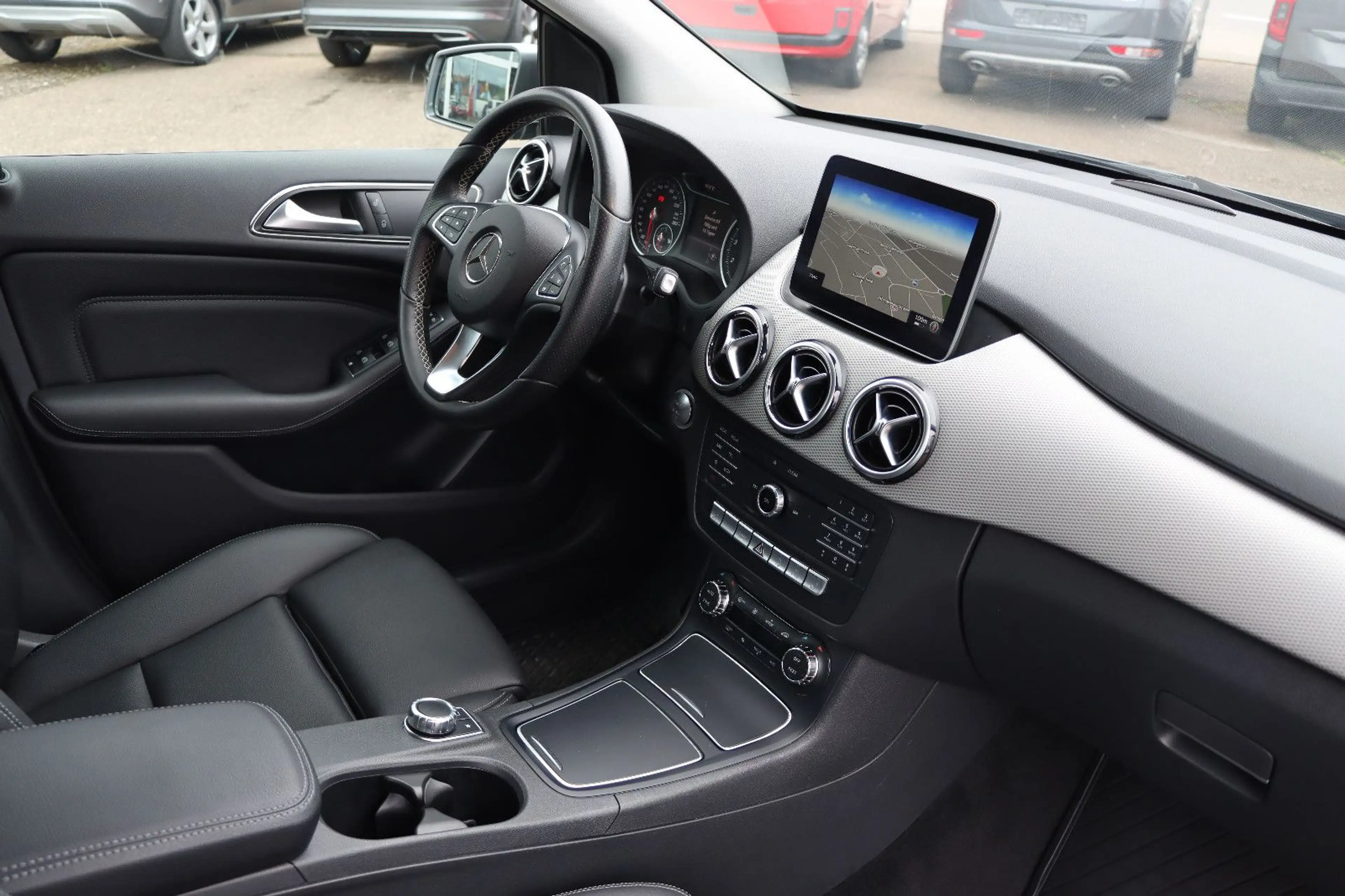 Mercedes-Benz B 200 l LEDER l NAVI l KAMERA l LED l — photo 8