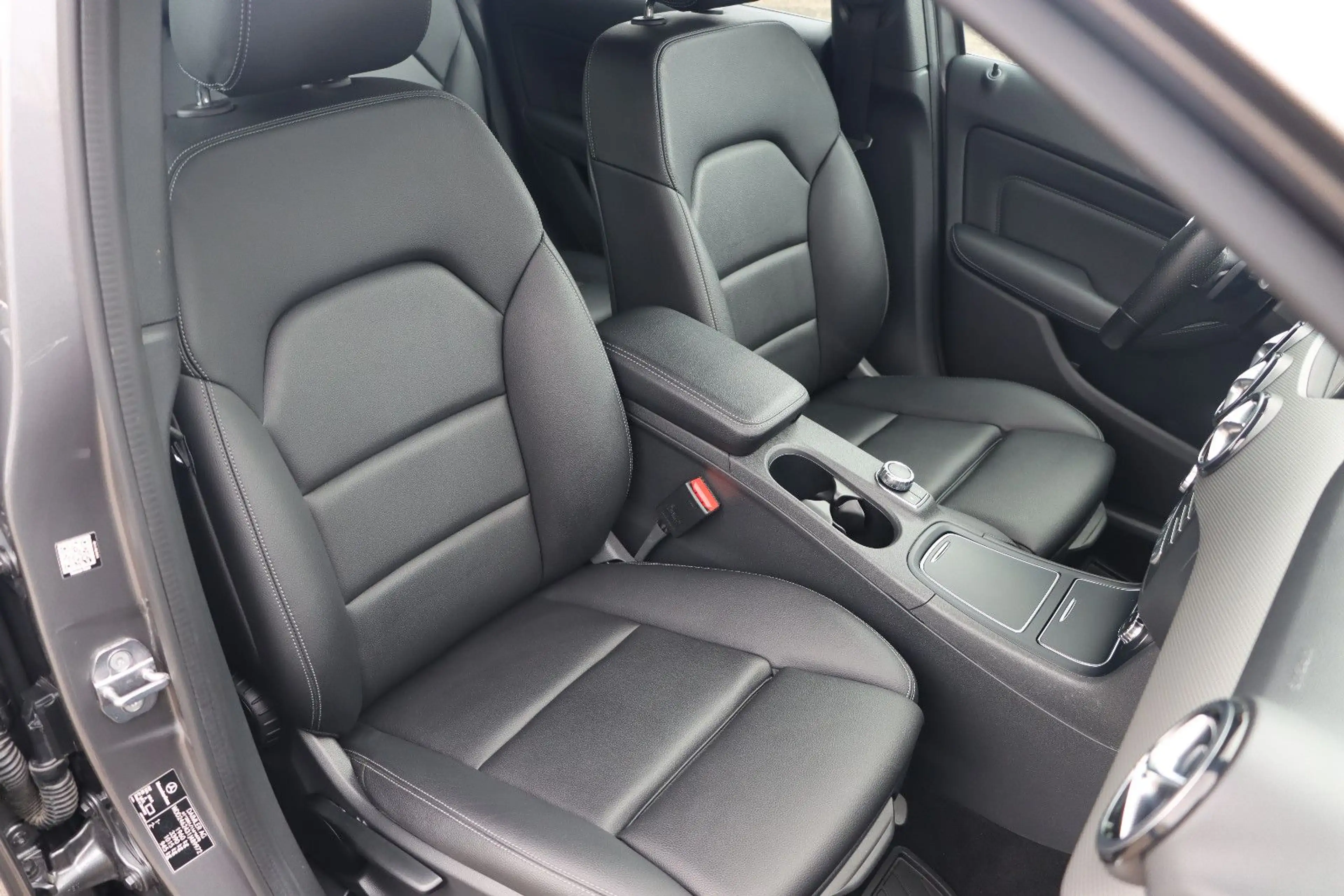 Mercedes-Benz B 200 l LEDER l NAVI l KAMERA l LED l — photo 13