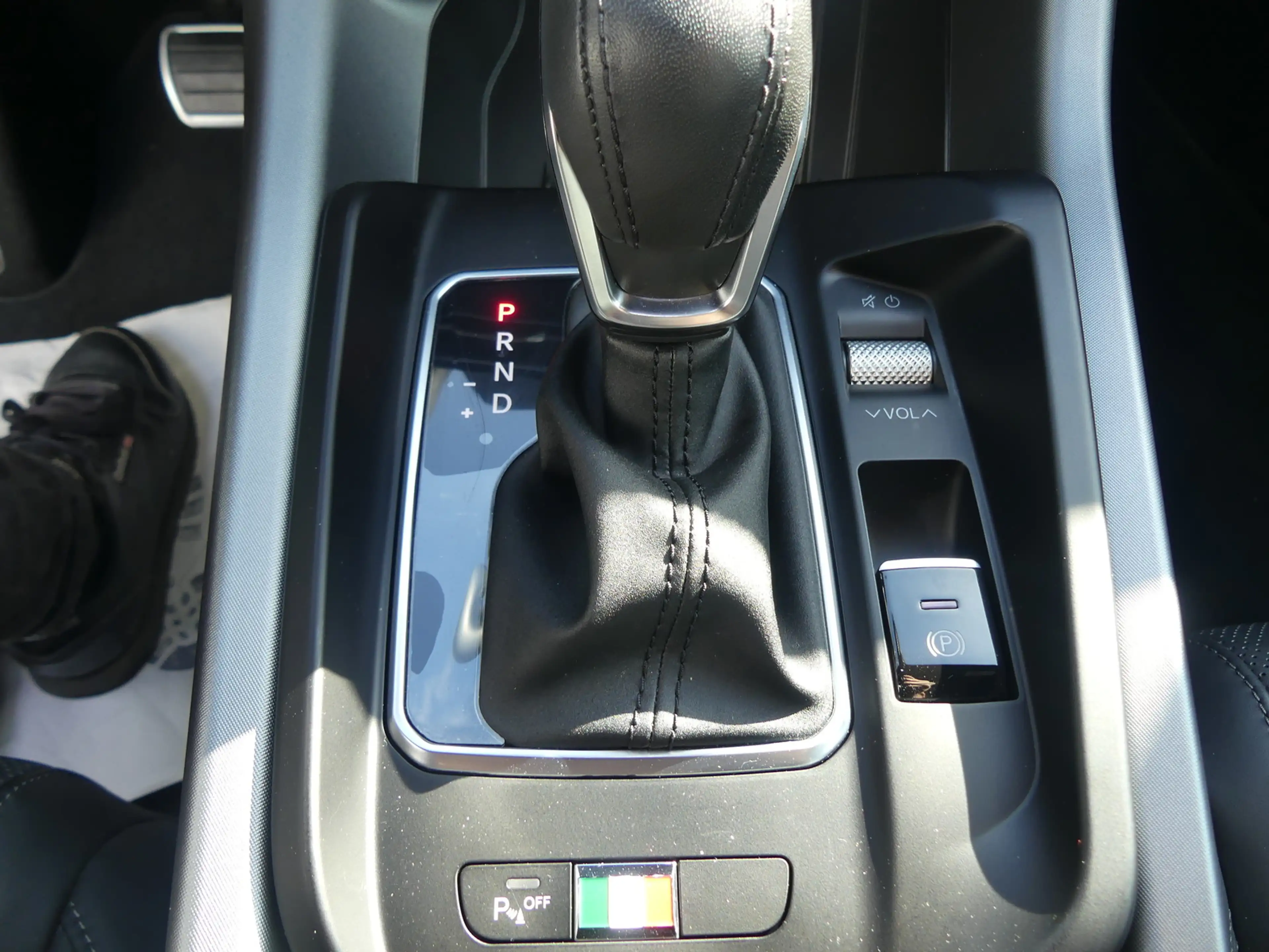 Alfa Romeo Tonale 1.5 T Hybrid Ediz Speciale 19ML/LED/ERST/4TKM — photo 11