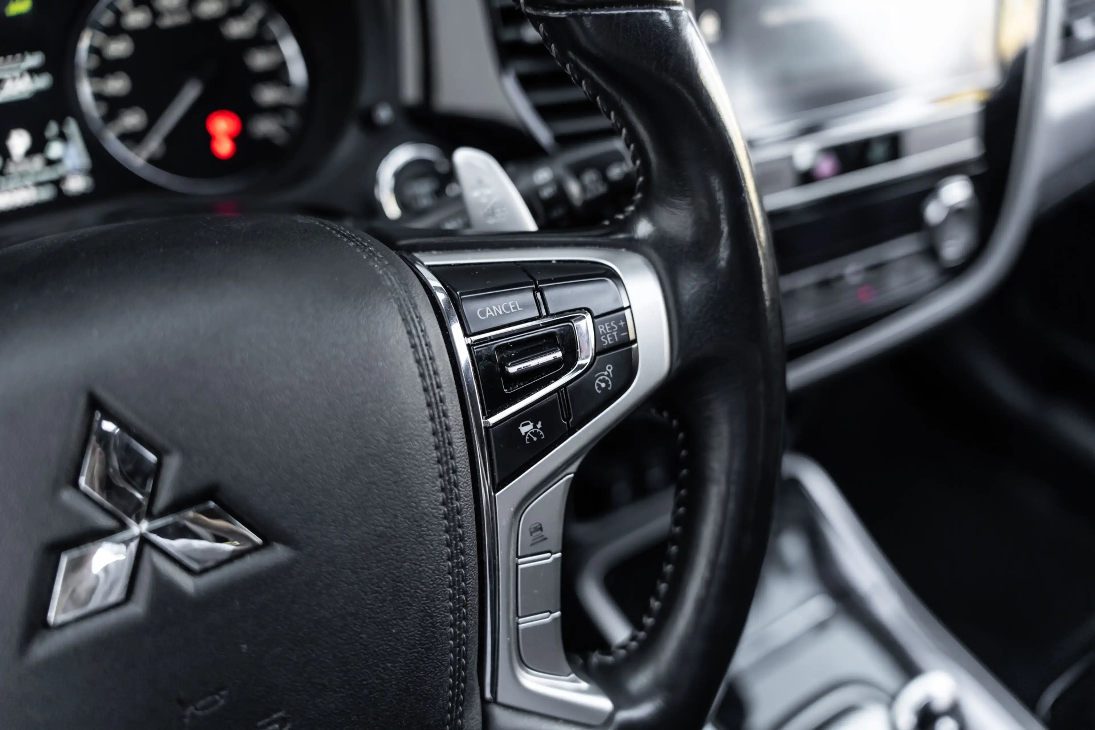 Mitsubishi Outlander 2.4 PHEV S-Edition 4WD|GARANTIE 2027|Pano |Vol Led — photo 47