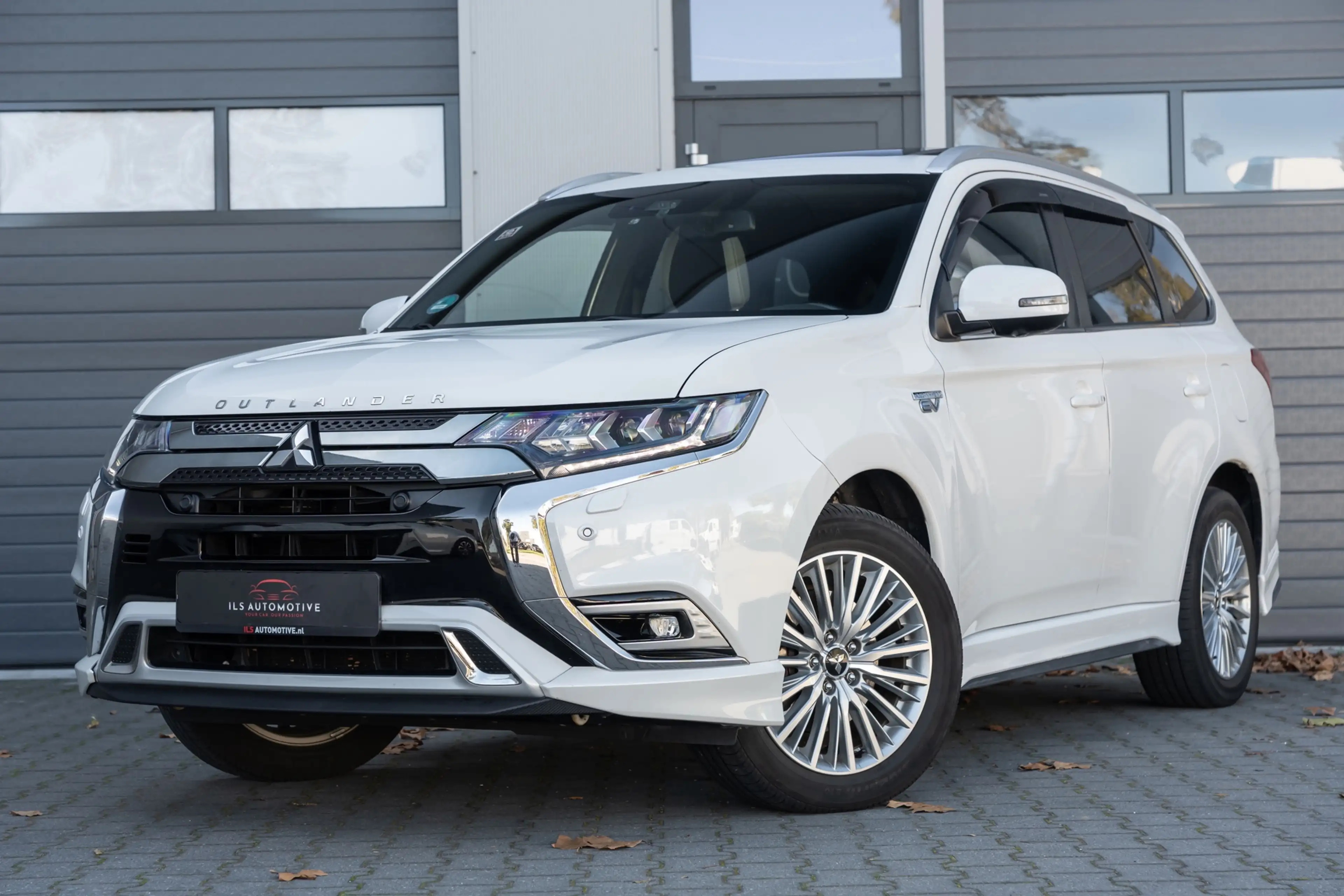 Mitsubishi Outlander 2.4 PHEV S-Edition 4WD|GARANTIE 2027|Pano |Vol Led — photo 10