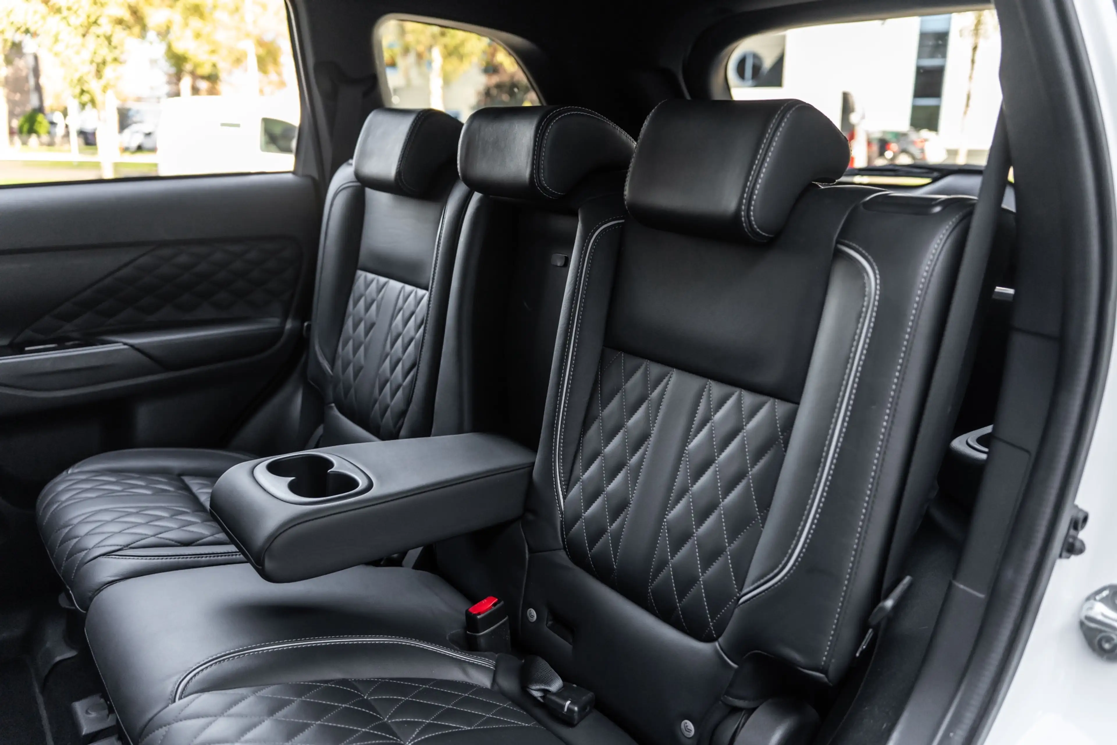 Mitsubishi Outlander 2.4 PHEV S-Edition 4WD|GARANTIE 2027|Pano |Vol Led — photo 40