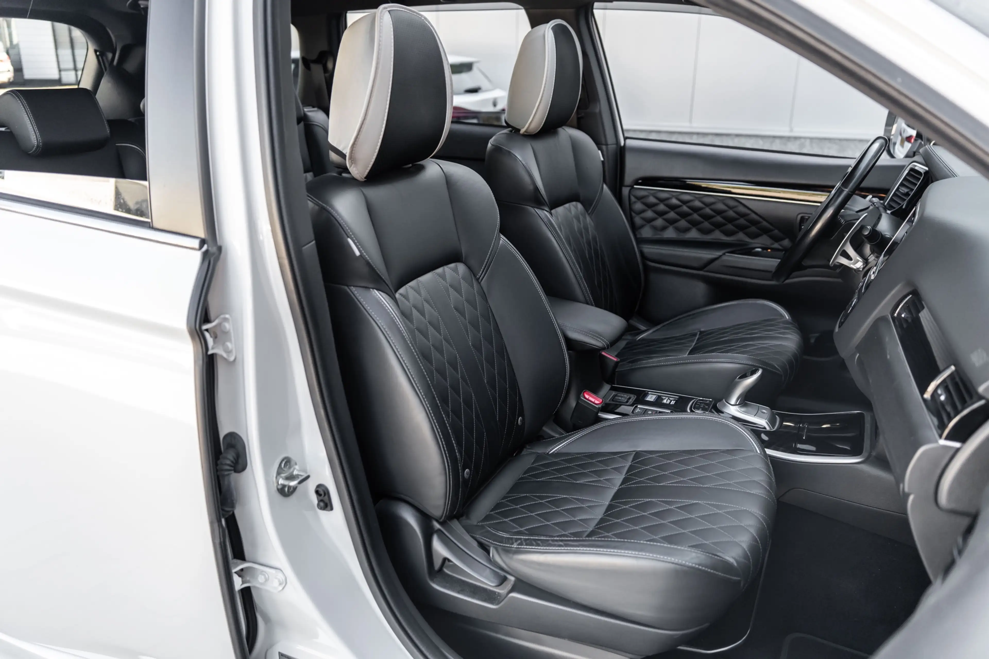 Mitsubishi Outlander 2.4 PHEV S-Edition 4WD|GARANTIE 2027|Pano |Vol Led — photo 41