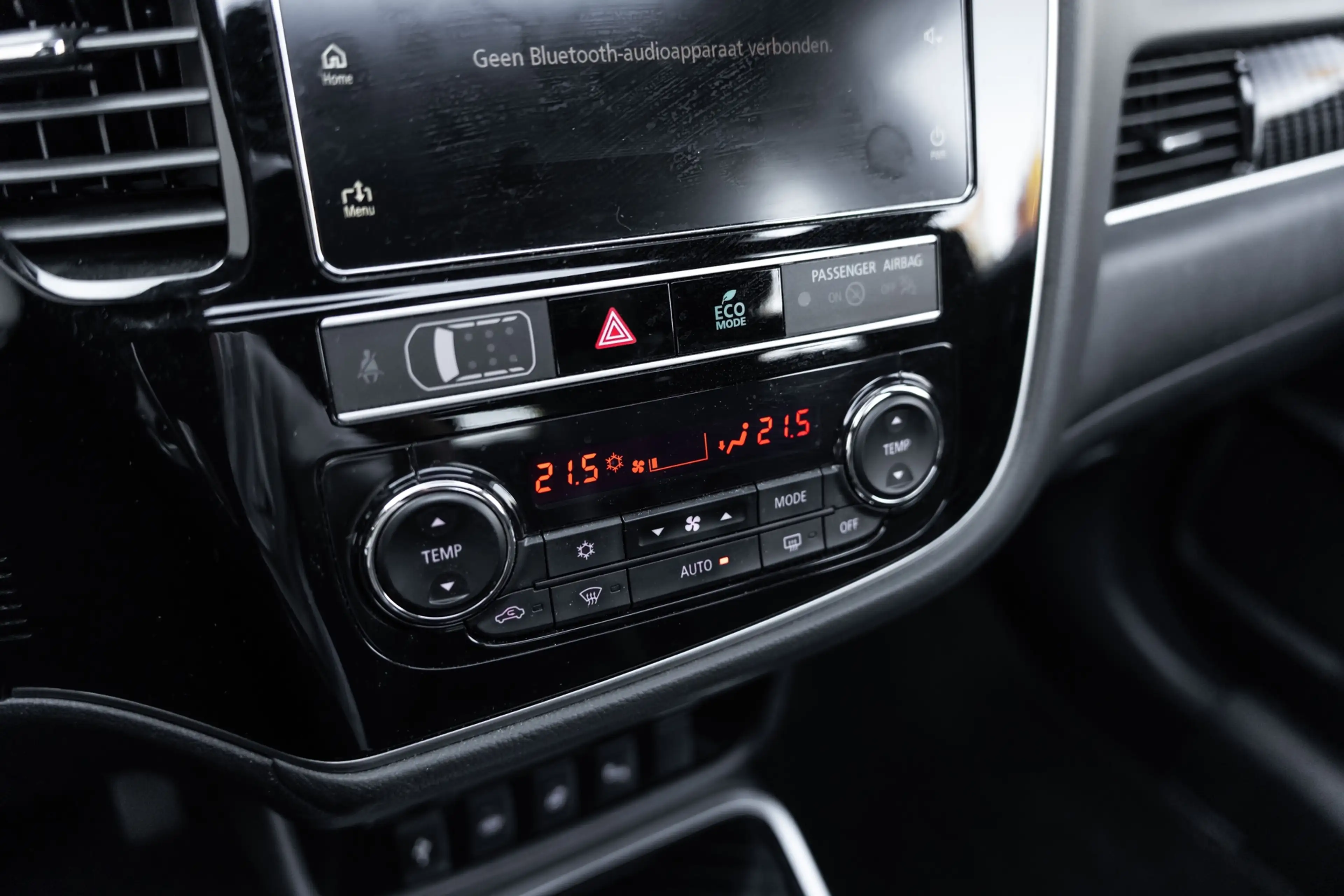 Mitsubishi Outlander 2.4 PHEV S-Edition 4WD|GARANTIE 2027|Pano |Vol Led — photo 29