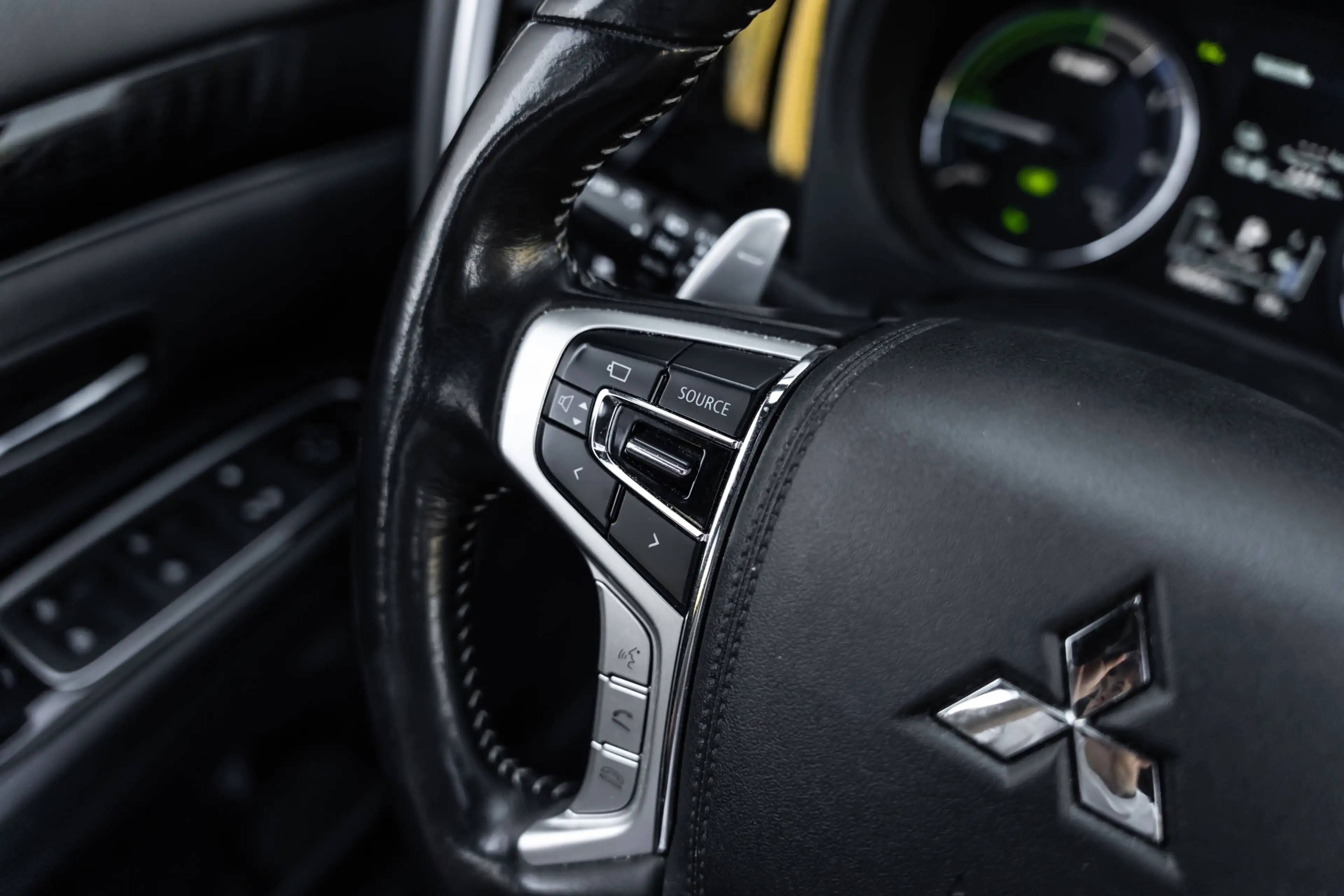 Mitsubishi Outlander 2.4 PHEV S-Edition 4WD|GARANTIE 2027|Pano |Vol Led — photo 48