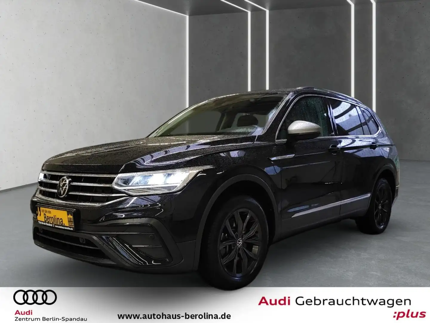 Volkswagen Tiguan Allspace 2.0 TSI 4M Move DSG *7-Sitzer* Schwarz - 2
