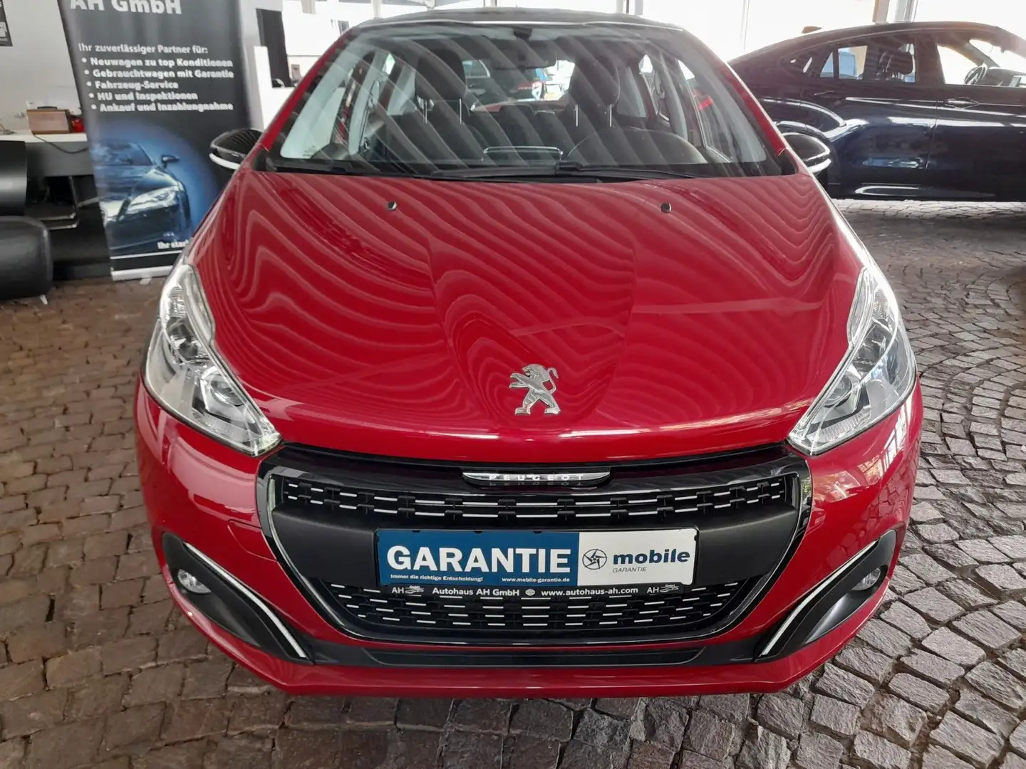 Peugeot 208 Active Rot - 2