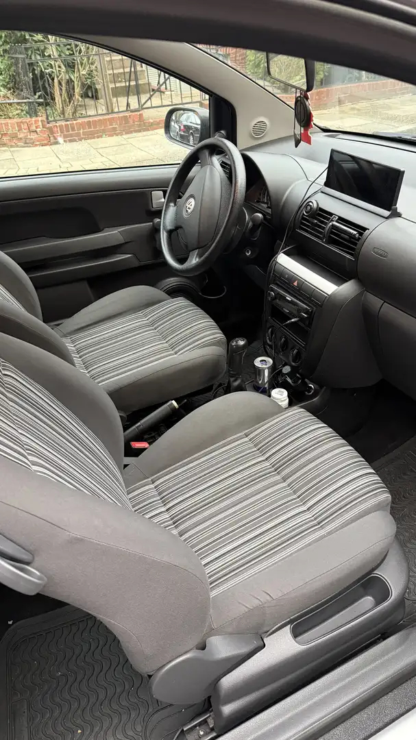 Volkswagen Fox 1.2 Fresh - 2