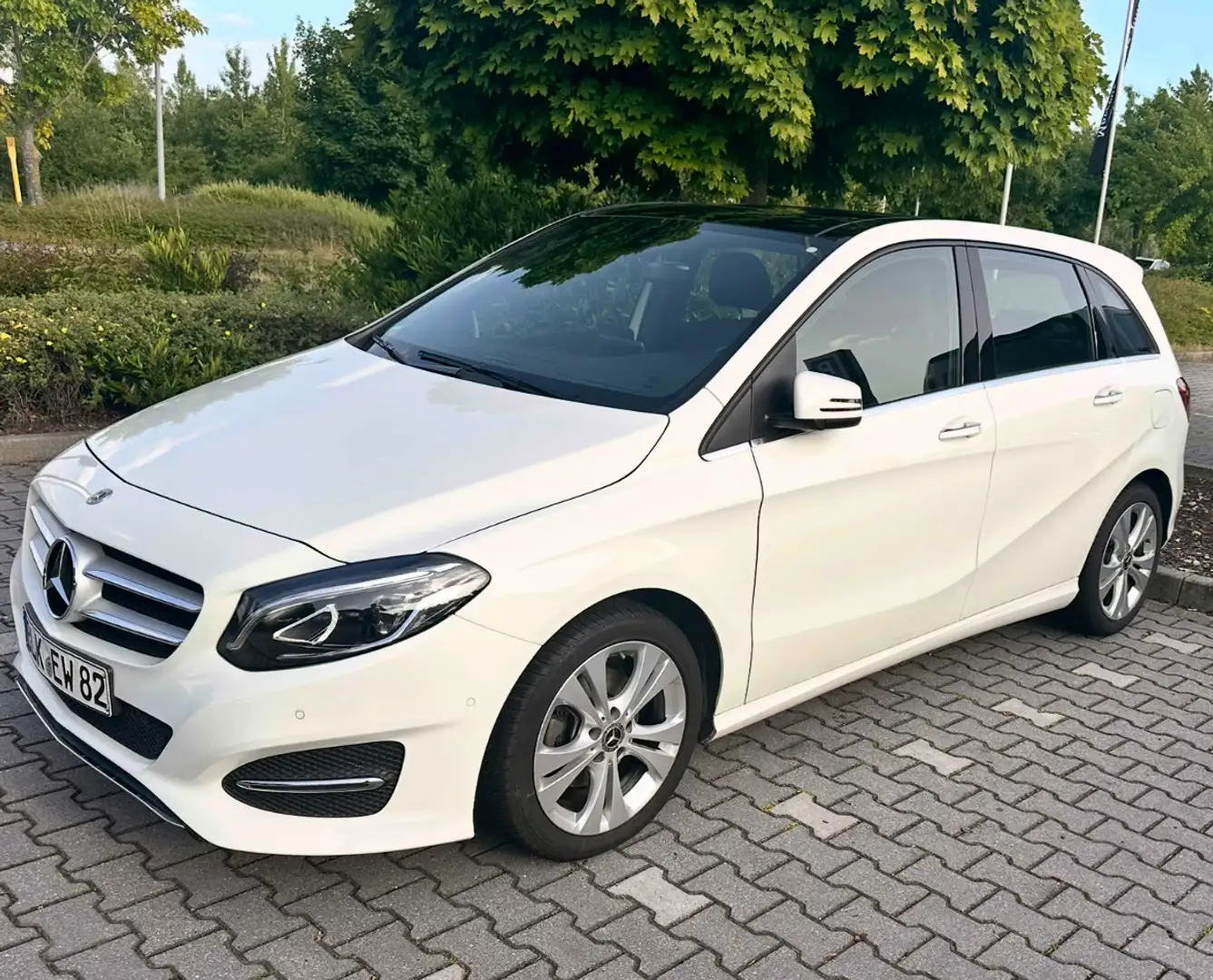 Mercedes-Benz B 200 7G-DCT Peak Edition - 2
